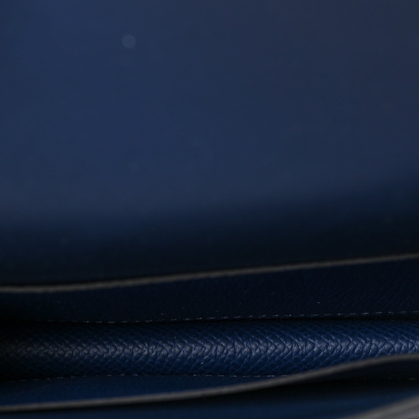 Epsom Constance Slim Wallet Bleu Saphir