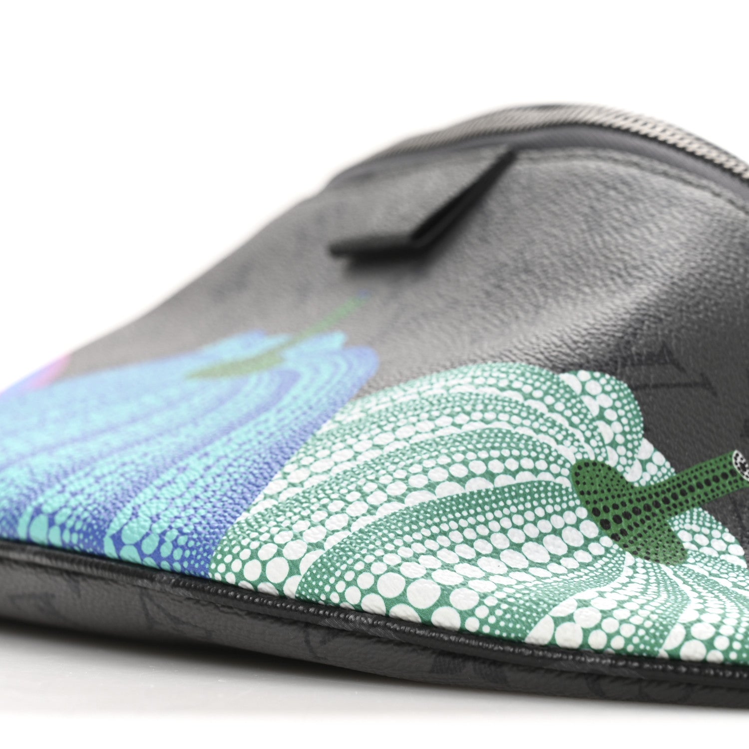 Louis Vuitton LV X YK Monogram Eclipse Reverse Pumpkin Bumbag Multicolor 10 of 10