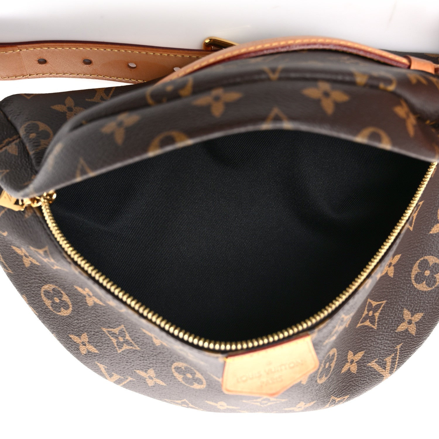 Louis Vuitton Monogram Bumbag 6 of 10