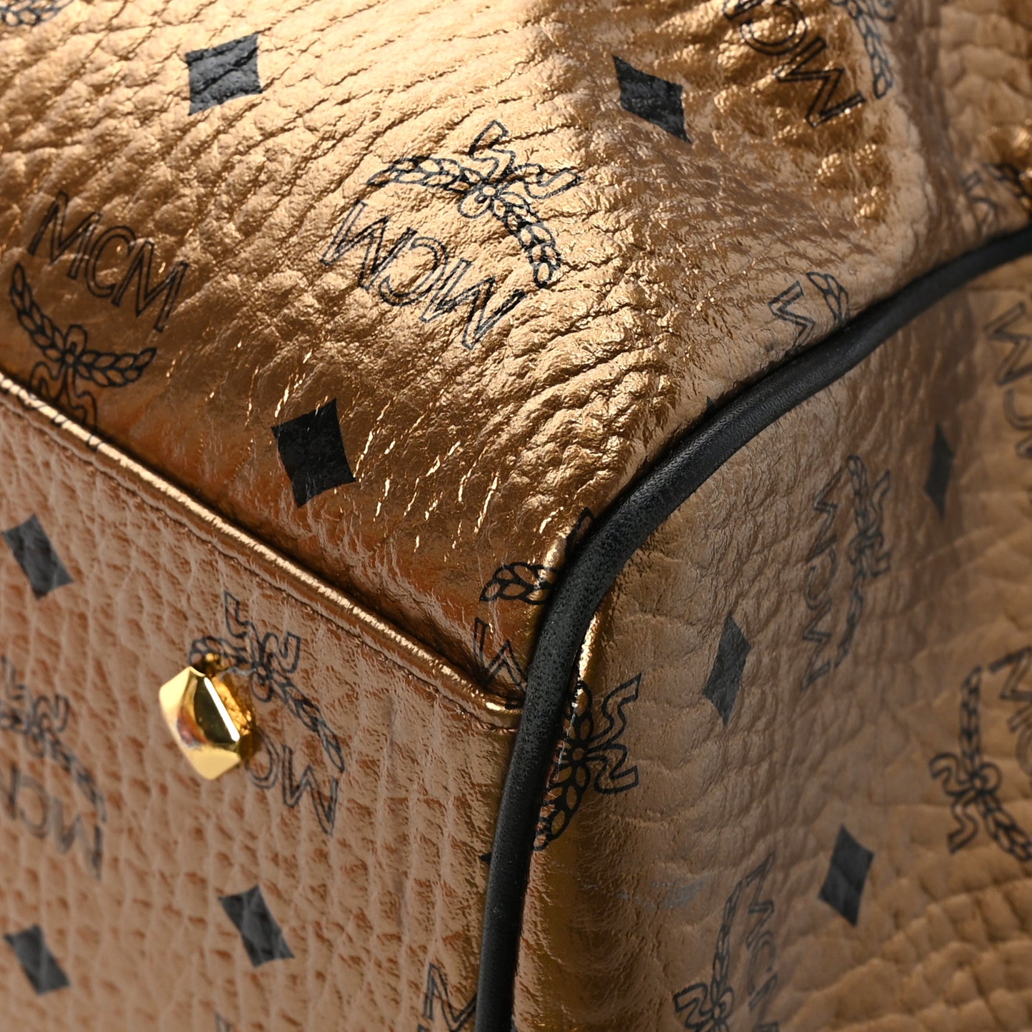Metallic Visetos Traveler Weekender Duffle Bag Gold