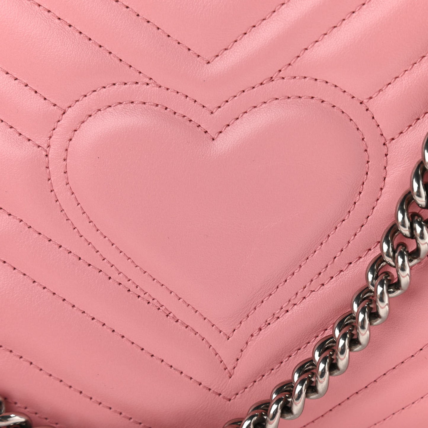 Calfskin Matelasse Medium GG Marmont Shoulder Bag Wild Rose