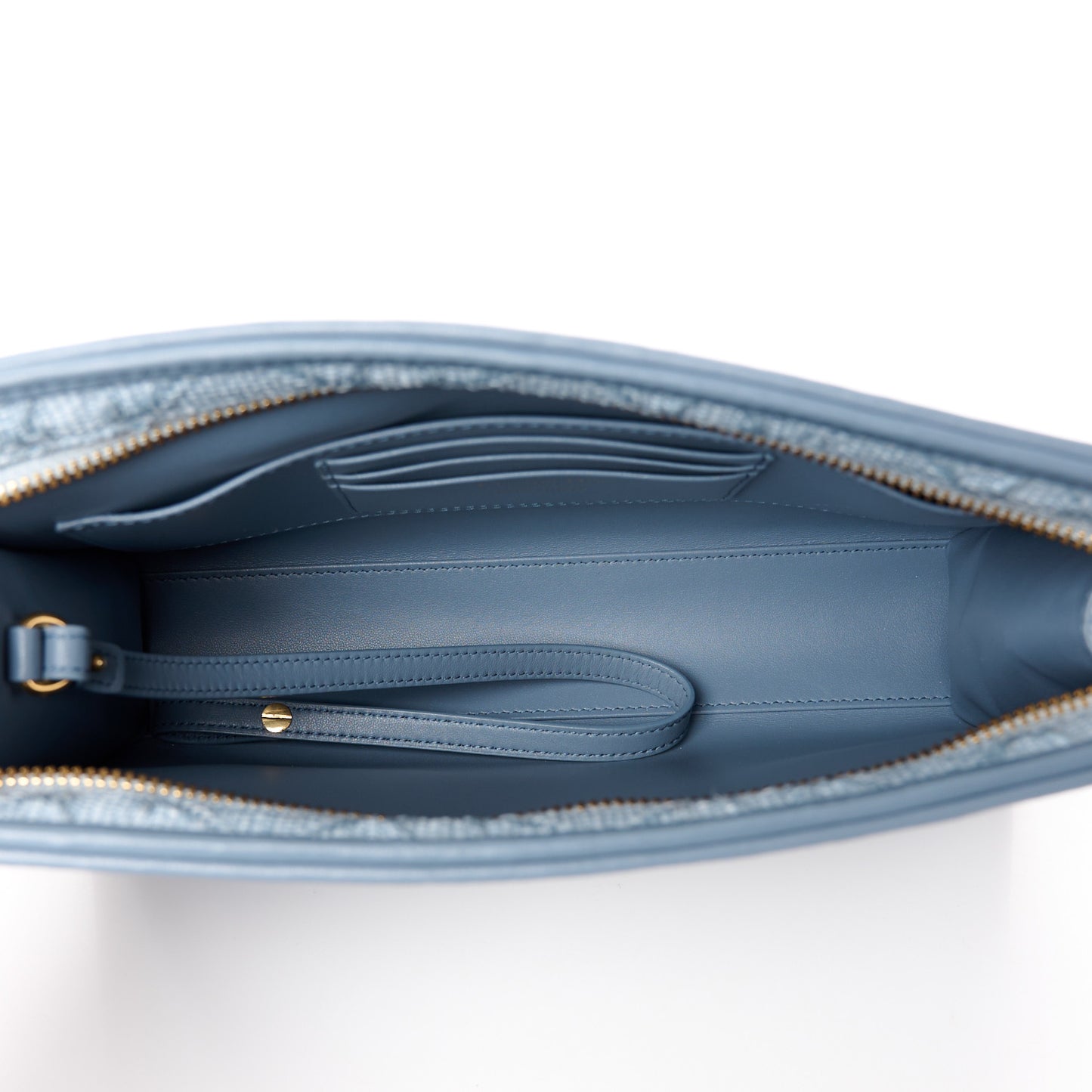 Raffia Cannage 30 Montaigne Dea Pouch Celestial Blue