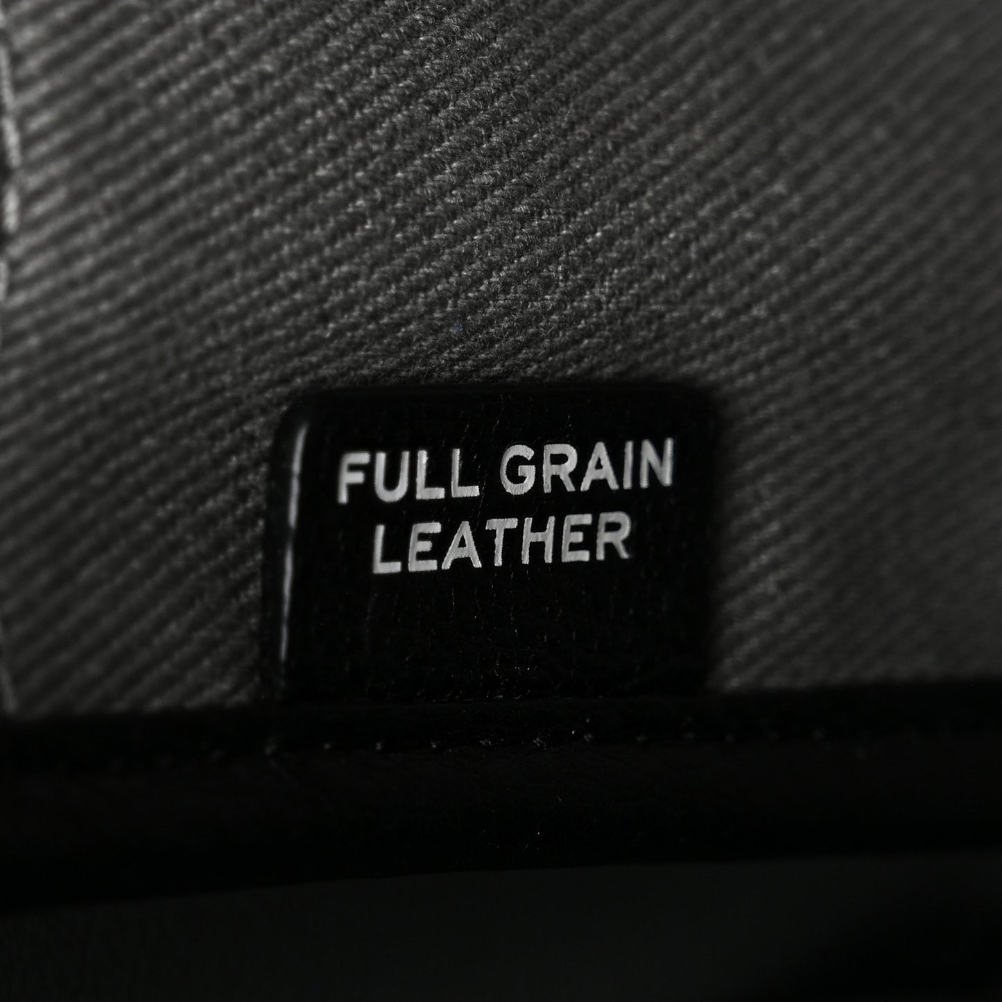 Grained Calfskin Medium The Tote Bag Black