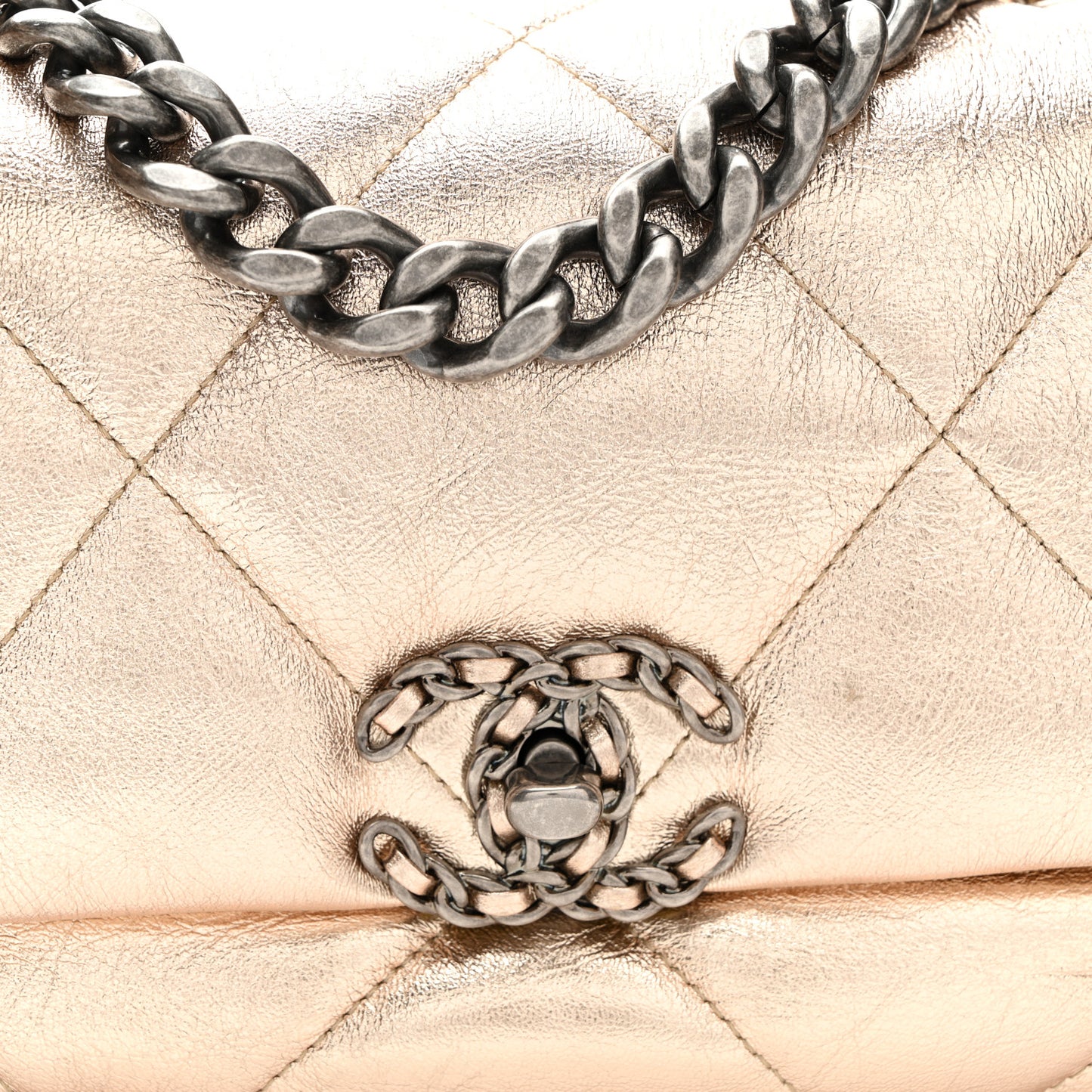 Metallic Lambskin Quilted Medium Chanel 19 Flap Gold