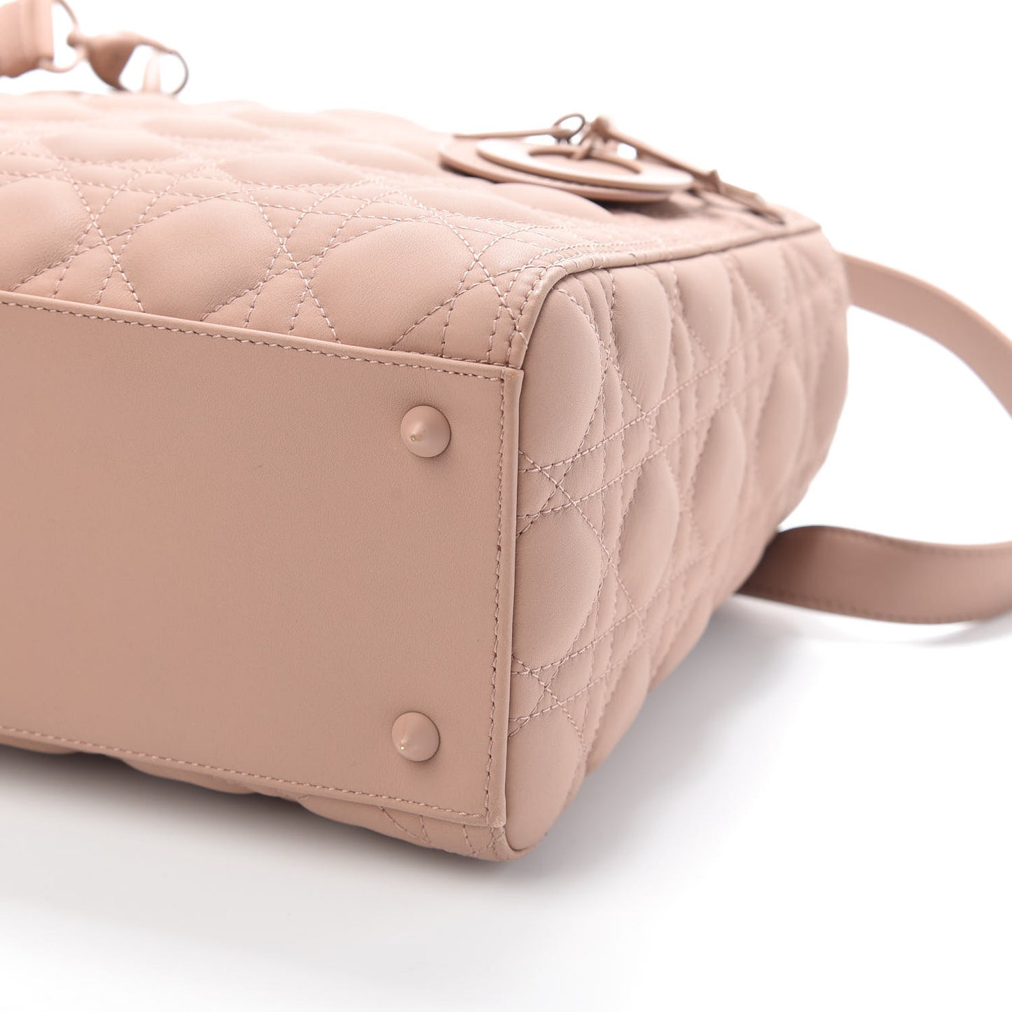 Ultra Matte Calfskin Cannage Medium Lady Dior Beige