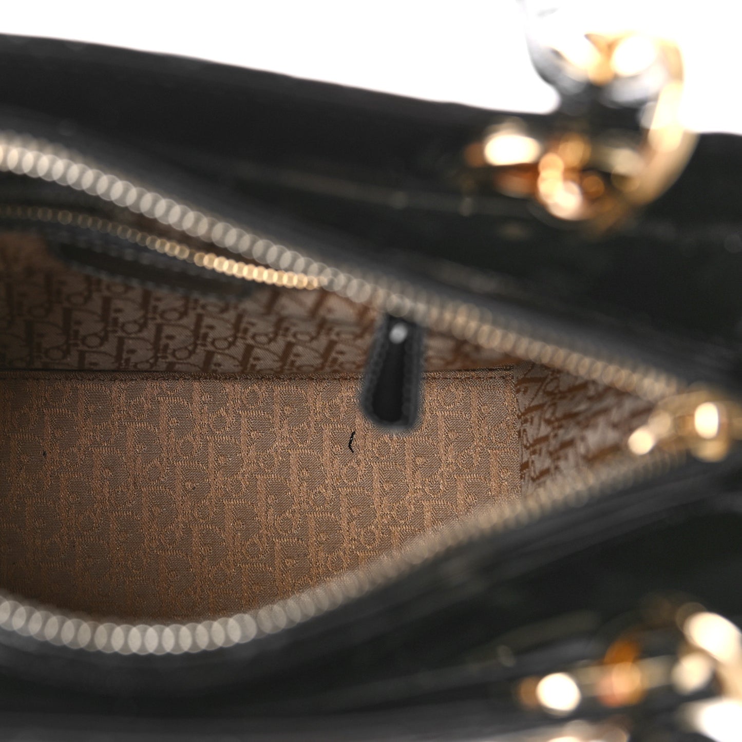 Patent Cannage Medium Lady Dior Black