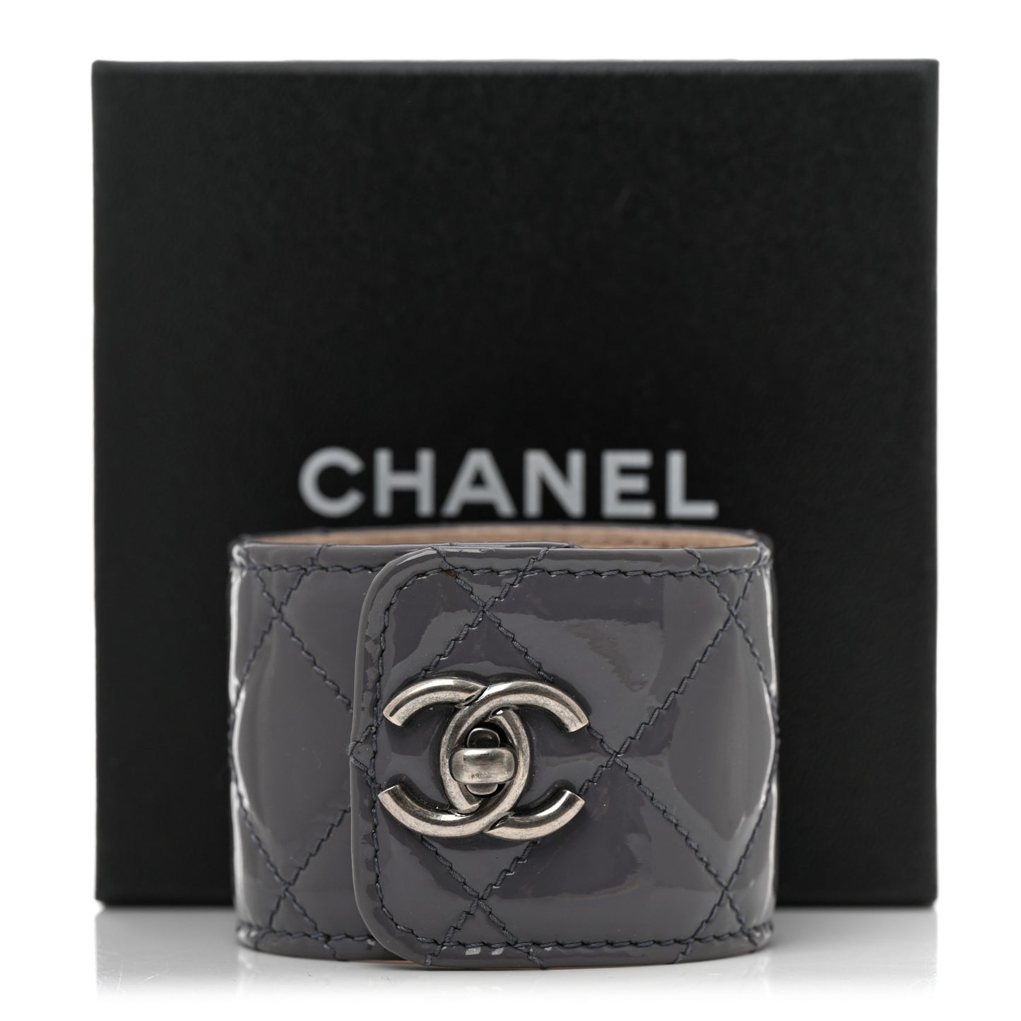 Quilted CC Turnlock Cuff Bracelet Grey