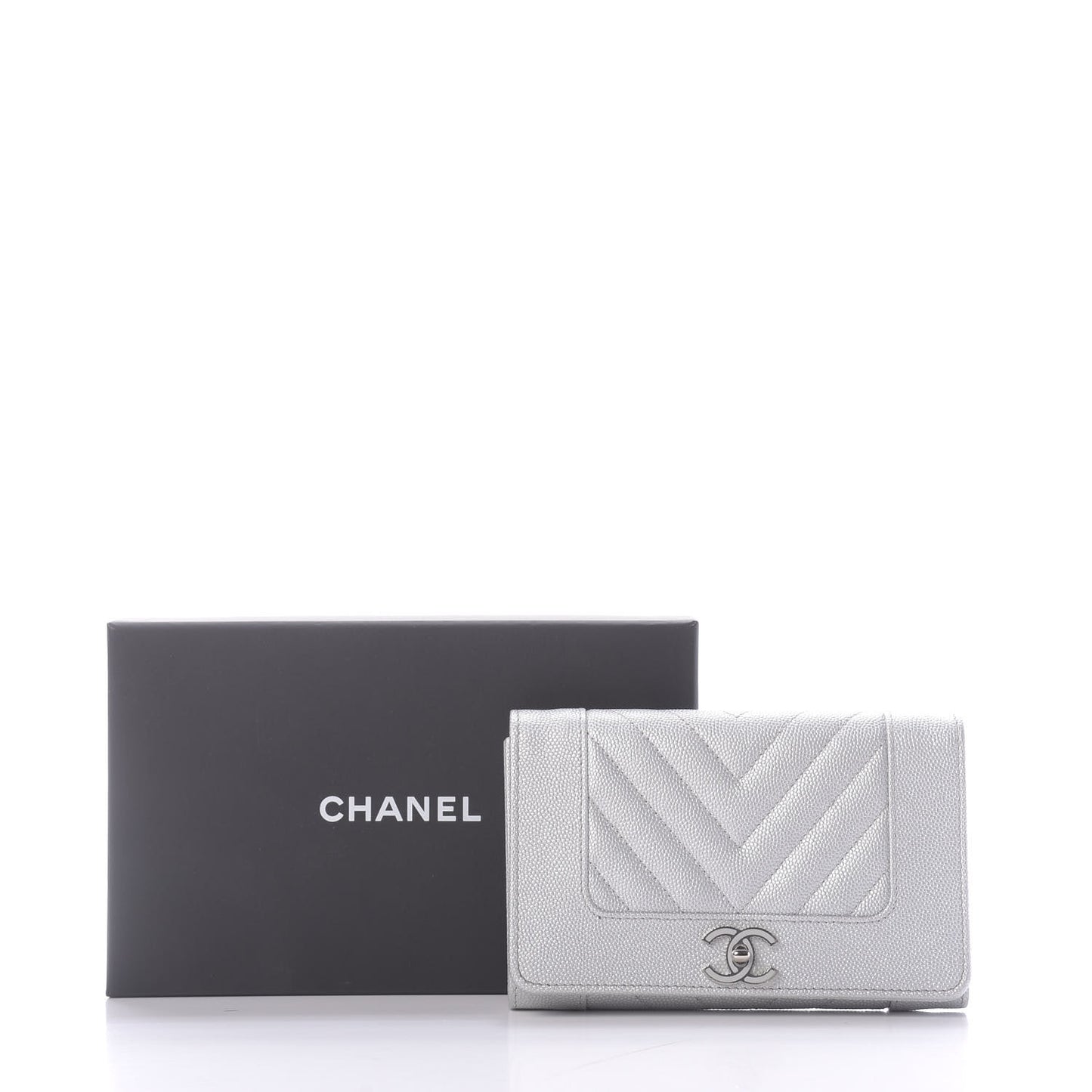 Metallic Caviar Chevron Quilted Mademoiselle Vintage Flap Wallet Silver