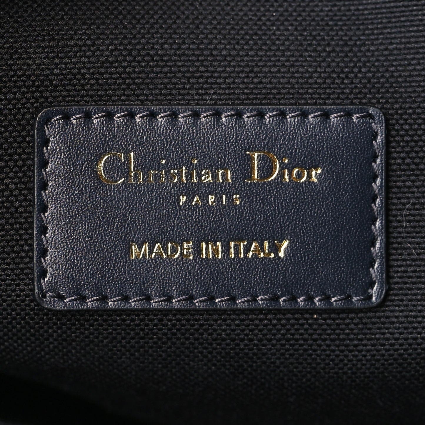 Oblique Medium C'est Chain Bucket Bag Blue