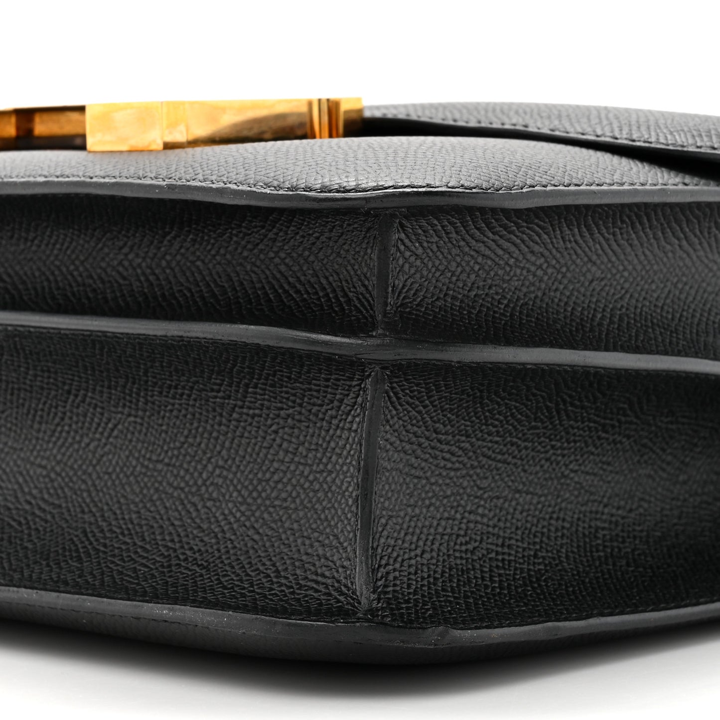 Epsom Constance 24 Black