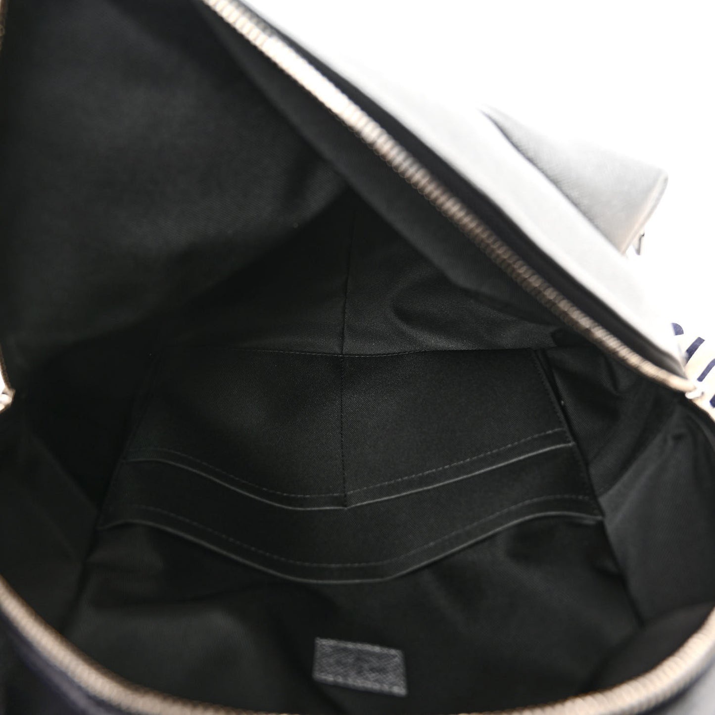 Monogram Taiga Discovery Backpack PM Silver