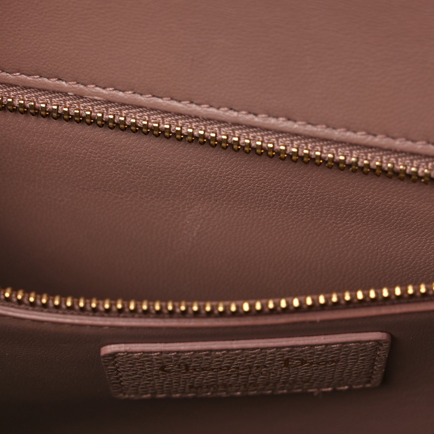 Grained Calfskin 30 Montaigne Chain Flap Bag Blush