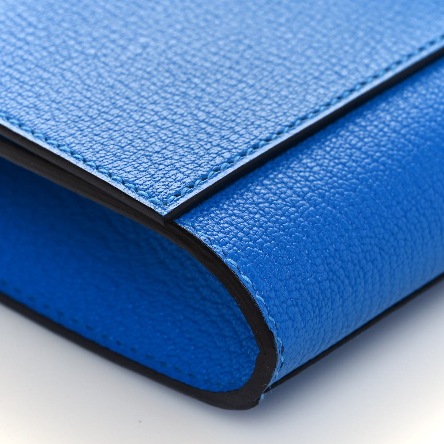 Chevre Mysore Medor 23 Clutch Bleu Hydra