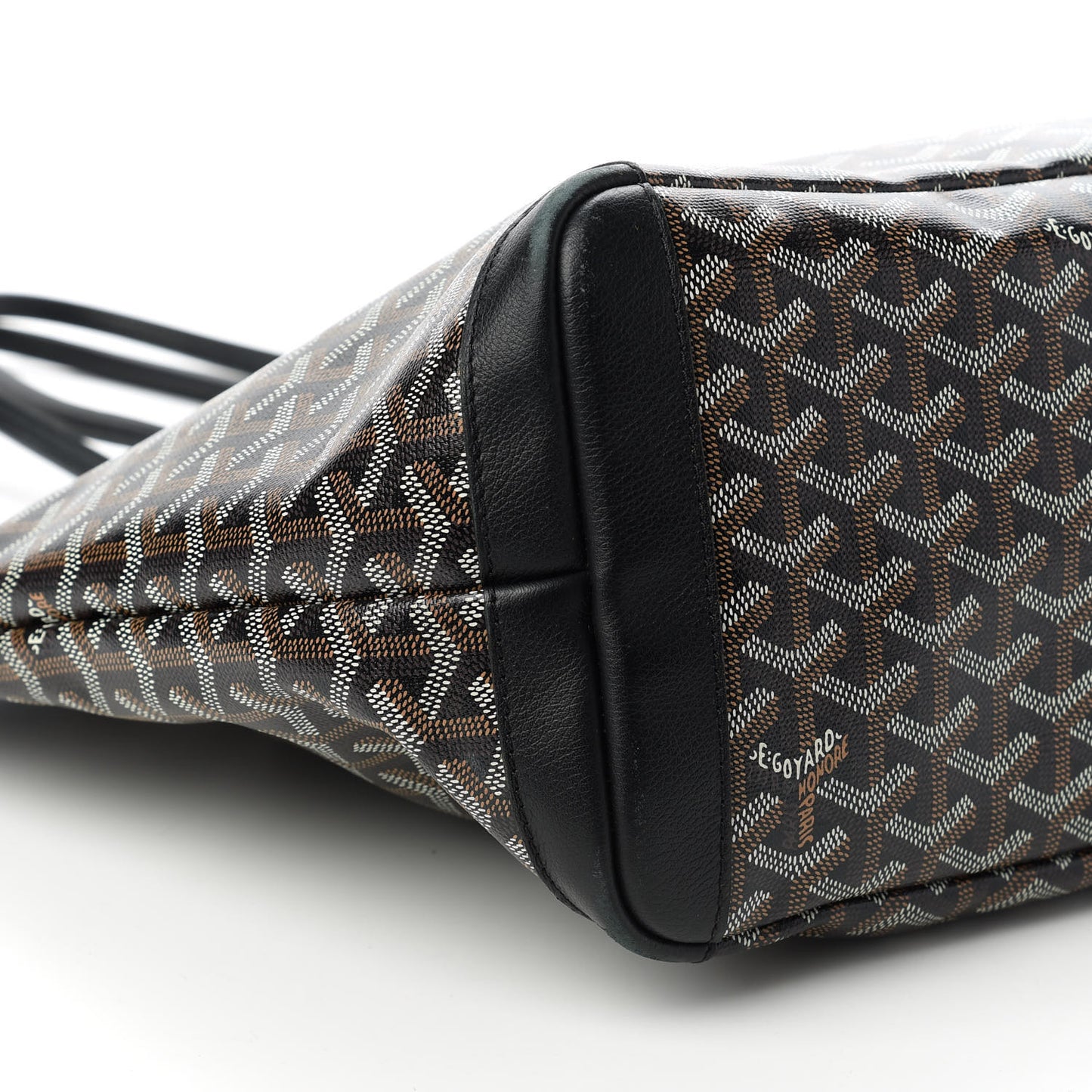 Goyardine Artois MM Black