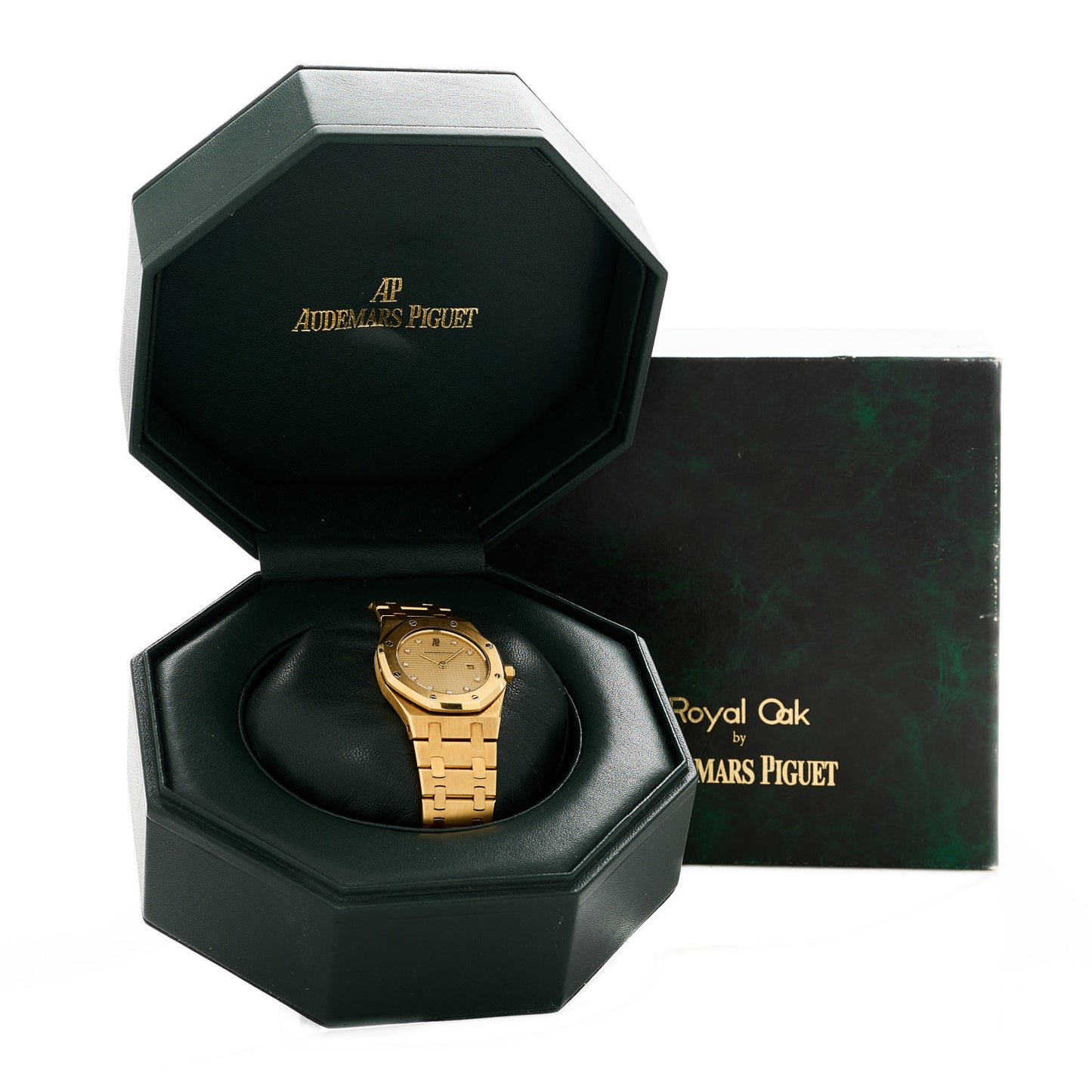18K Yellow Gold Diamond 30mm Royal Oak Quartz Watch 6008.BA.484