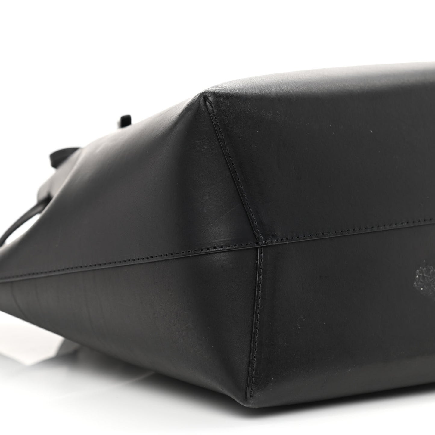 Vegetable Tanned Calfskin Bucket Bag Black Dolly