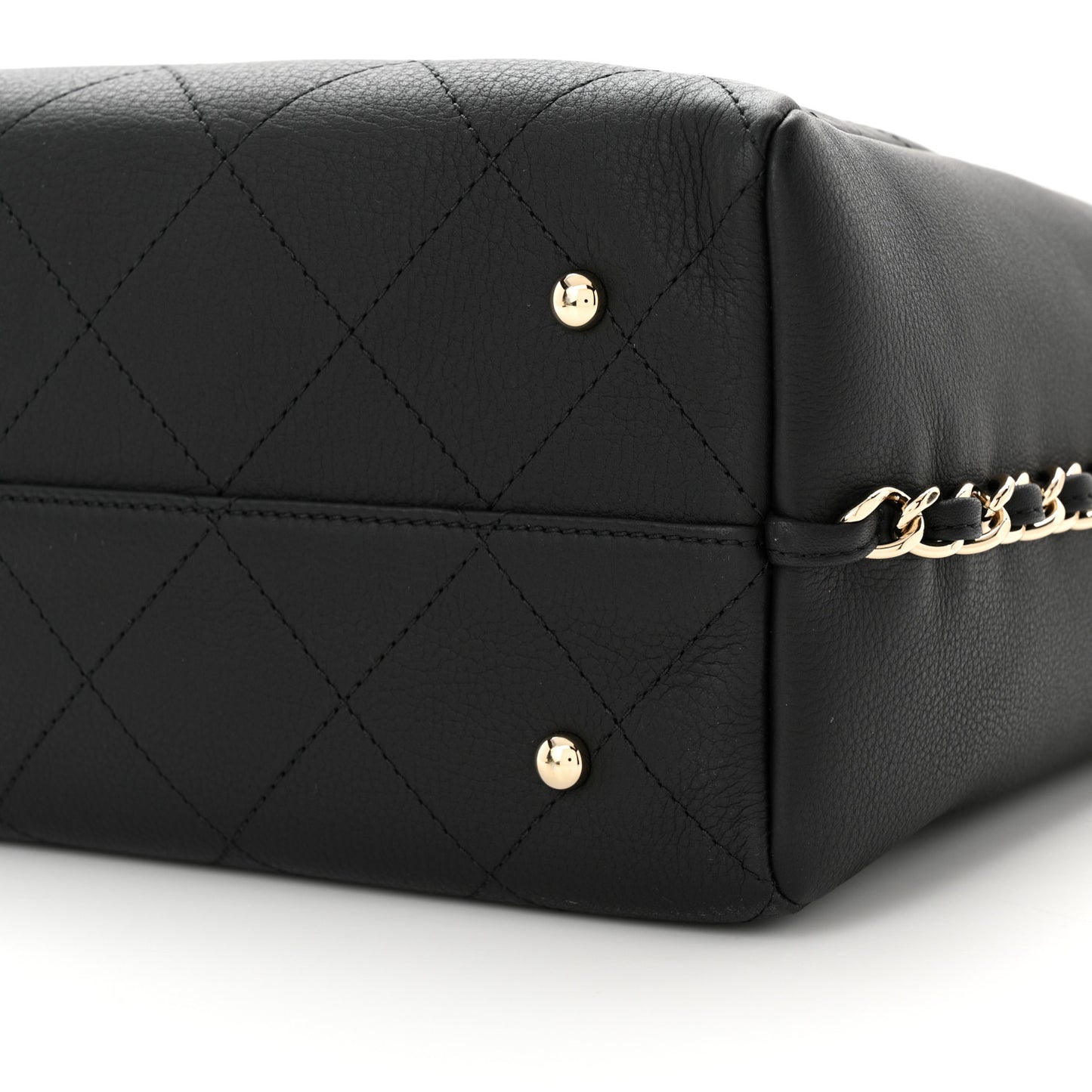 Bullskin Stitched Medium Shopping Bag Black