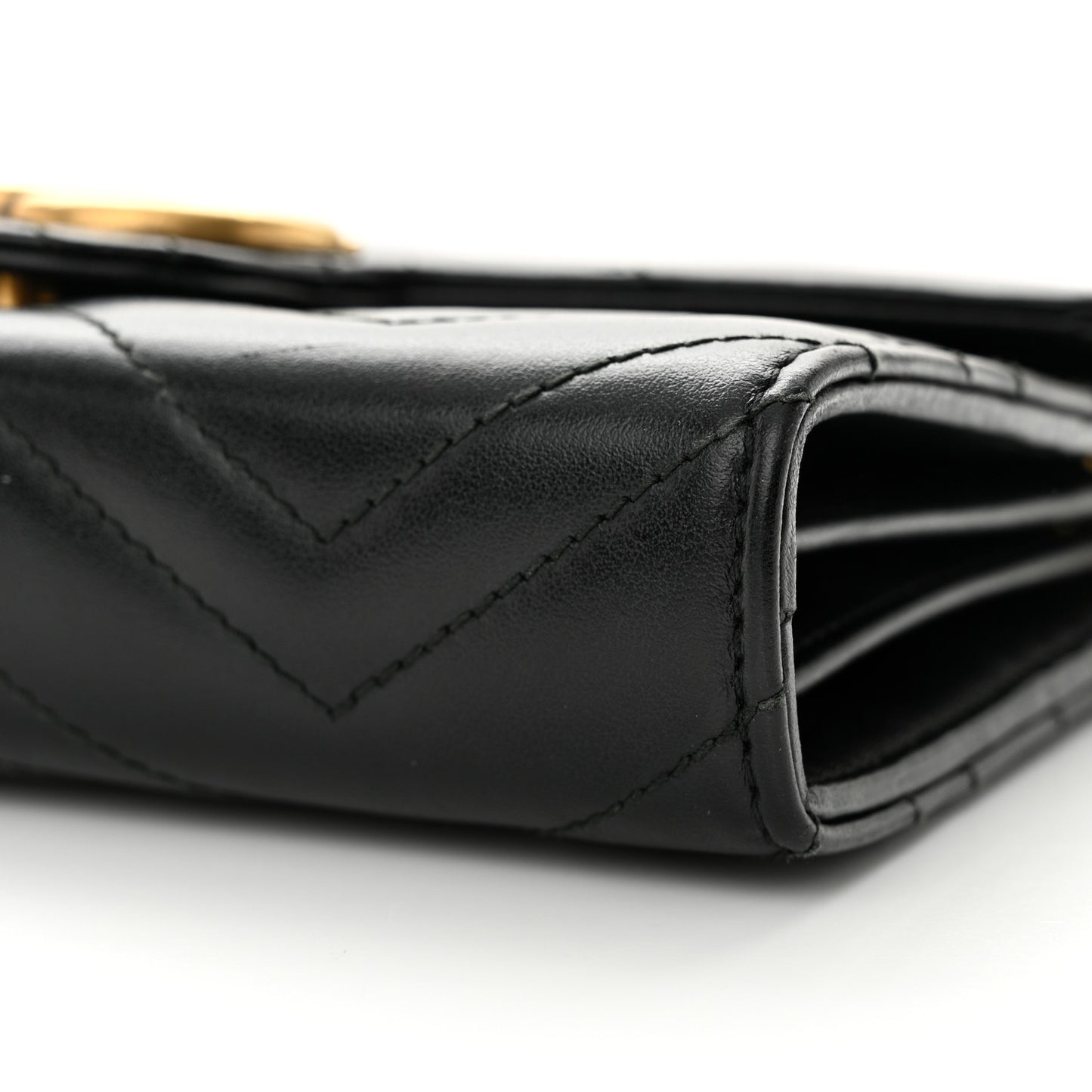 Calfskin Matelasse GG Marmont Chain Wallet Black