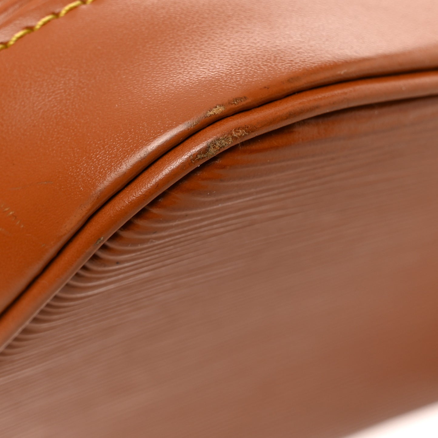 LOUIS VUITTON Epi Alma PM Cipango