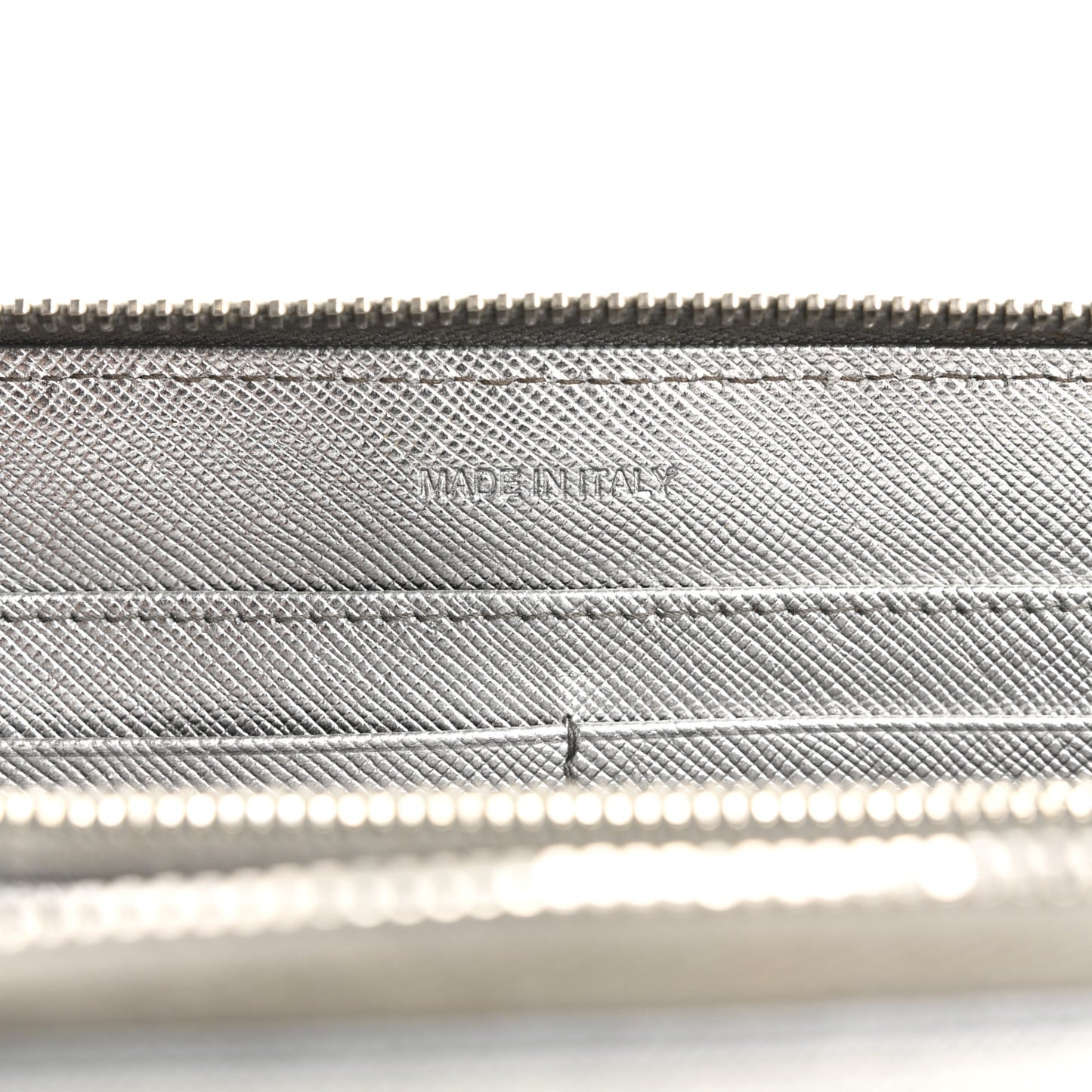 Saffiano Metal Zip Around Wallet Argento
