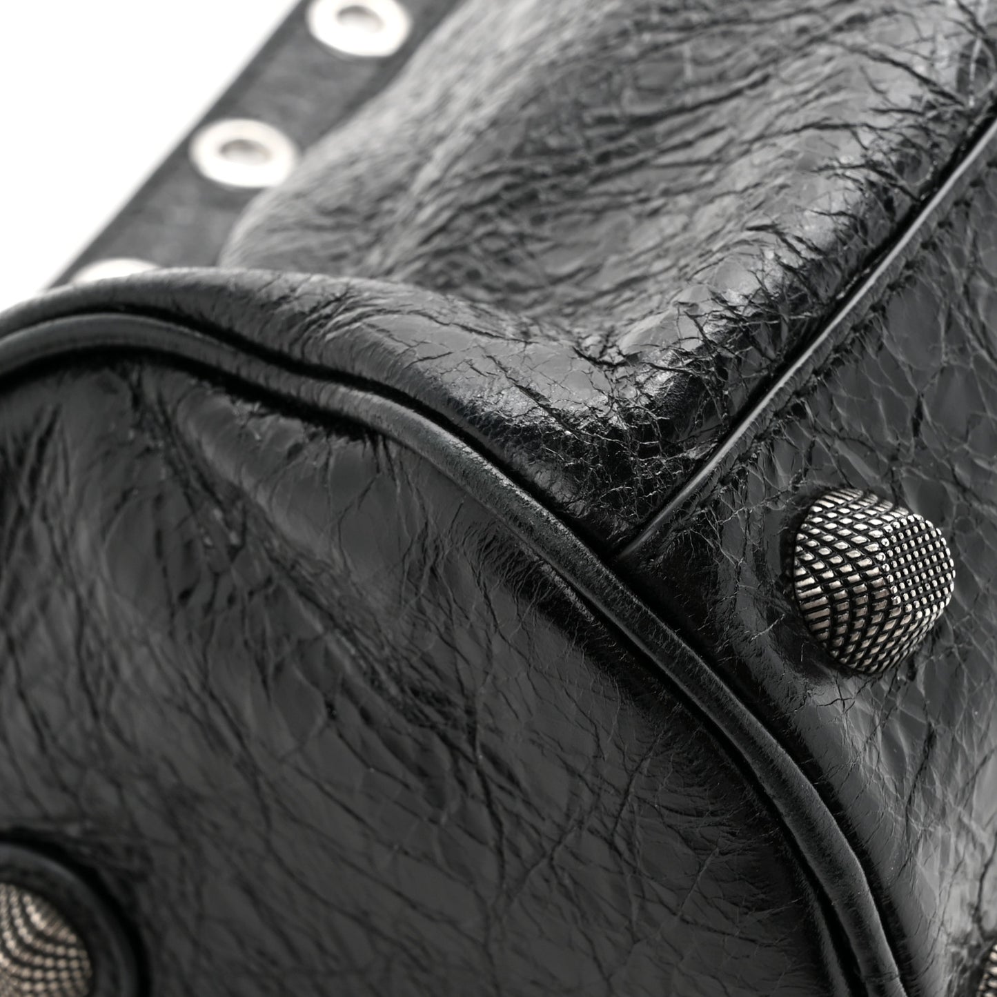 Agneau Arena Le Cagole Cylinder Bag Black