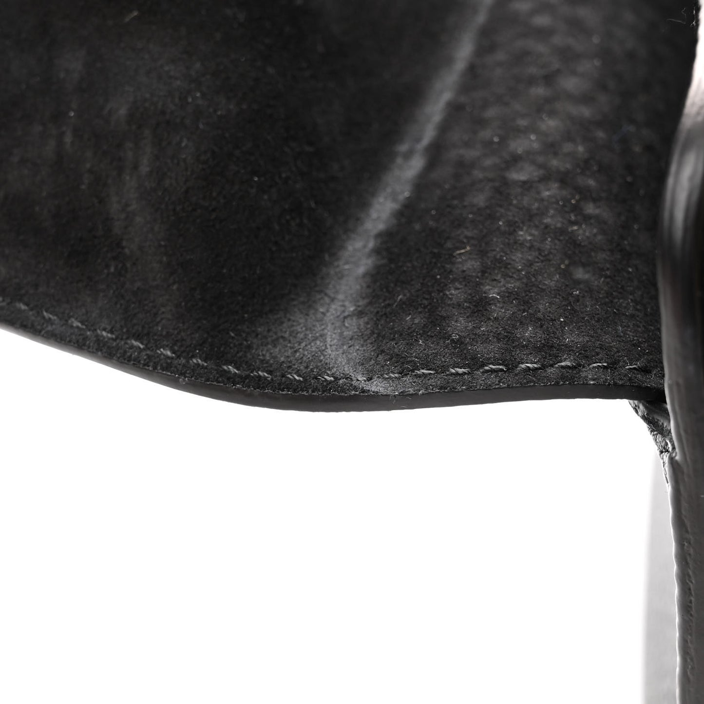 Grained Calfskin Large Bobby Flap Black