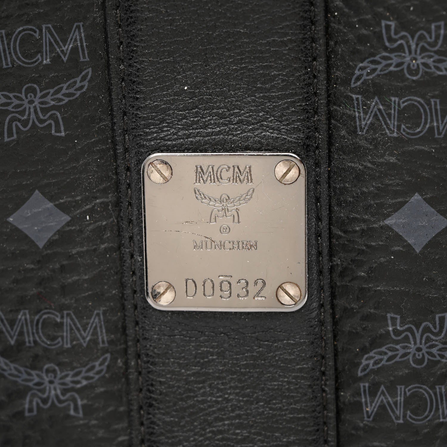 MCM Visetos Medium Liz Reversible Shopper Tote Black 8 of 23