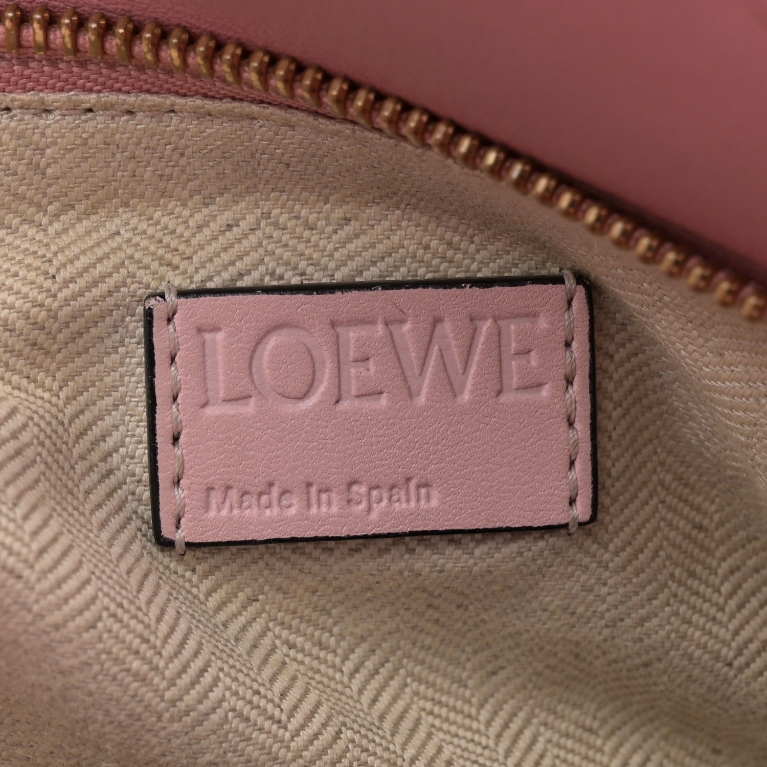 Loewe Calfskin Medium Puzzle Bag Soft Pink 6 of 13