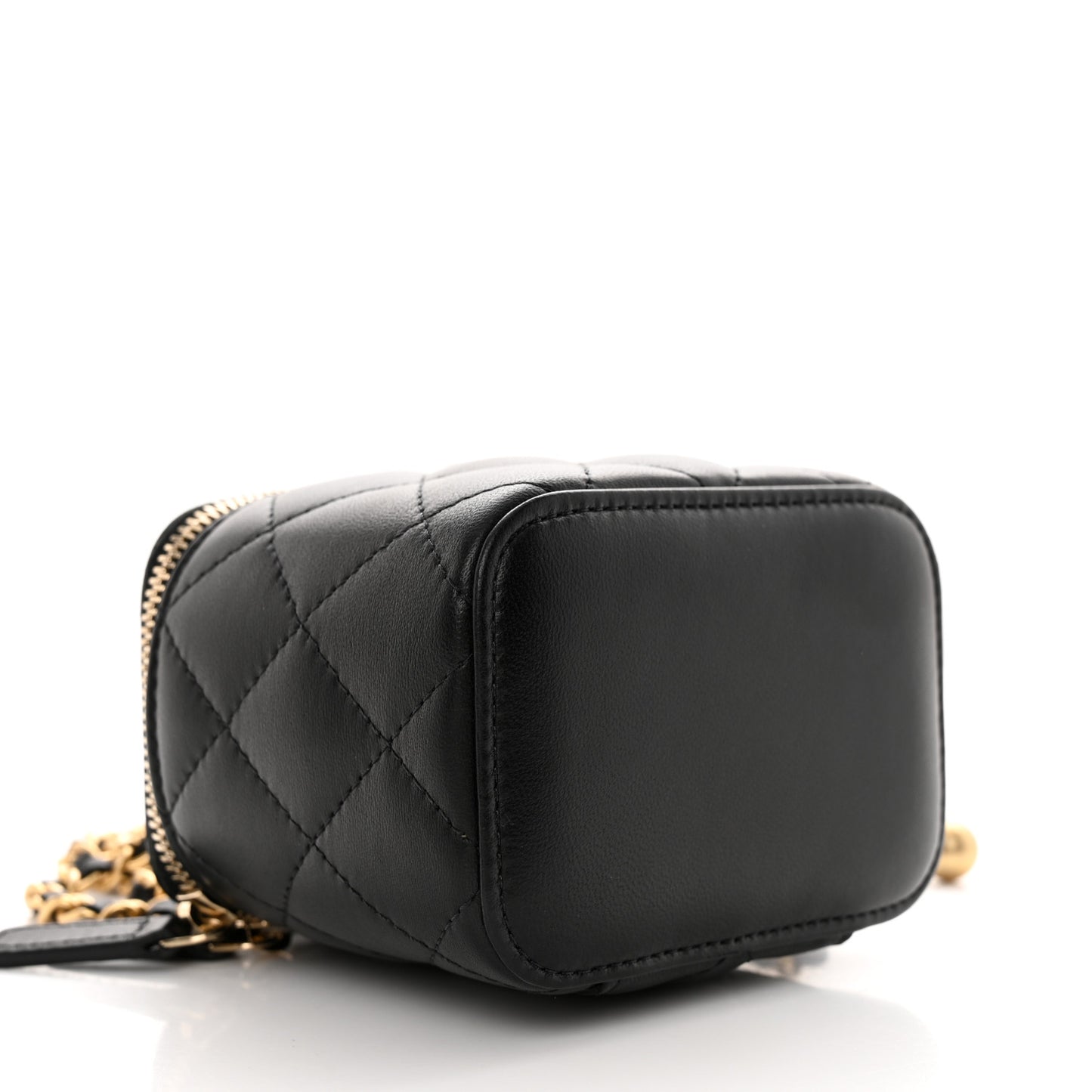 Lambskin Quilted Mini Pearl Crush Vanity Case With Chain Black