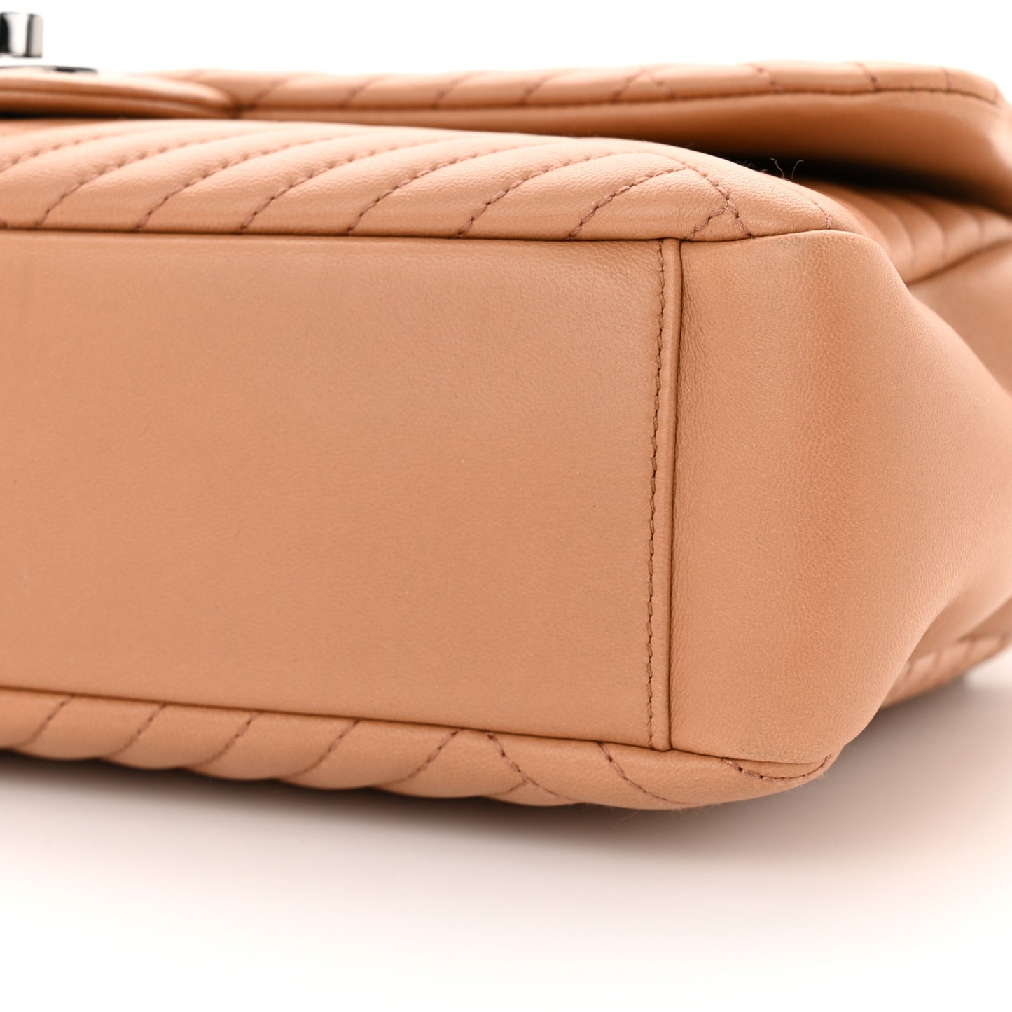 Lambskin Quilted Large CC Crossing Flap Camel