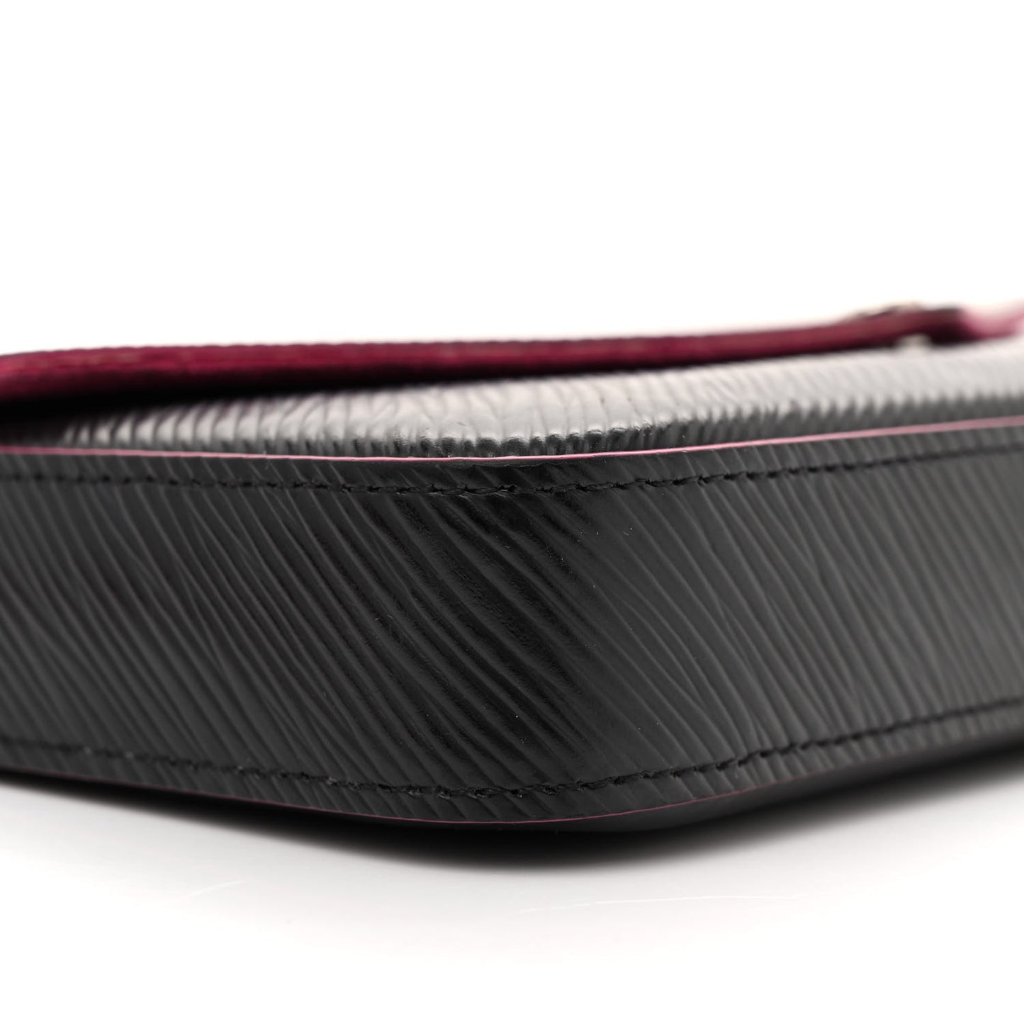 Epi Pochette Felicie Black Hot Pink