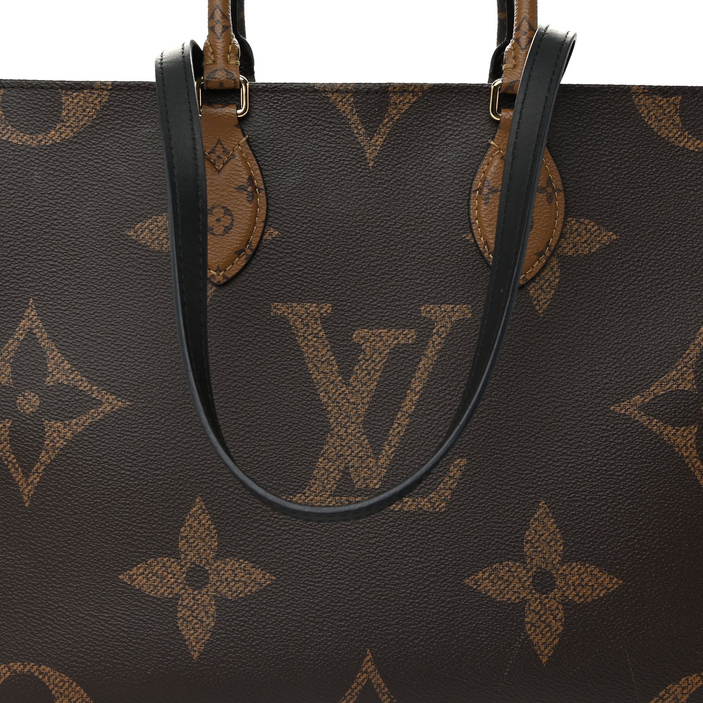 Reverse Monogram Giant Onthego MM