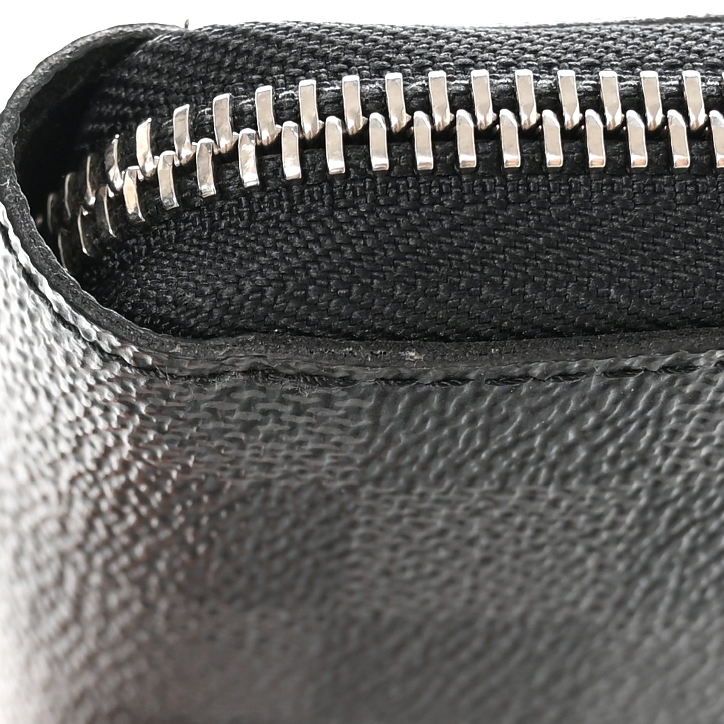 Damier Graphite Zippy Organizer Wallet