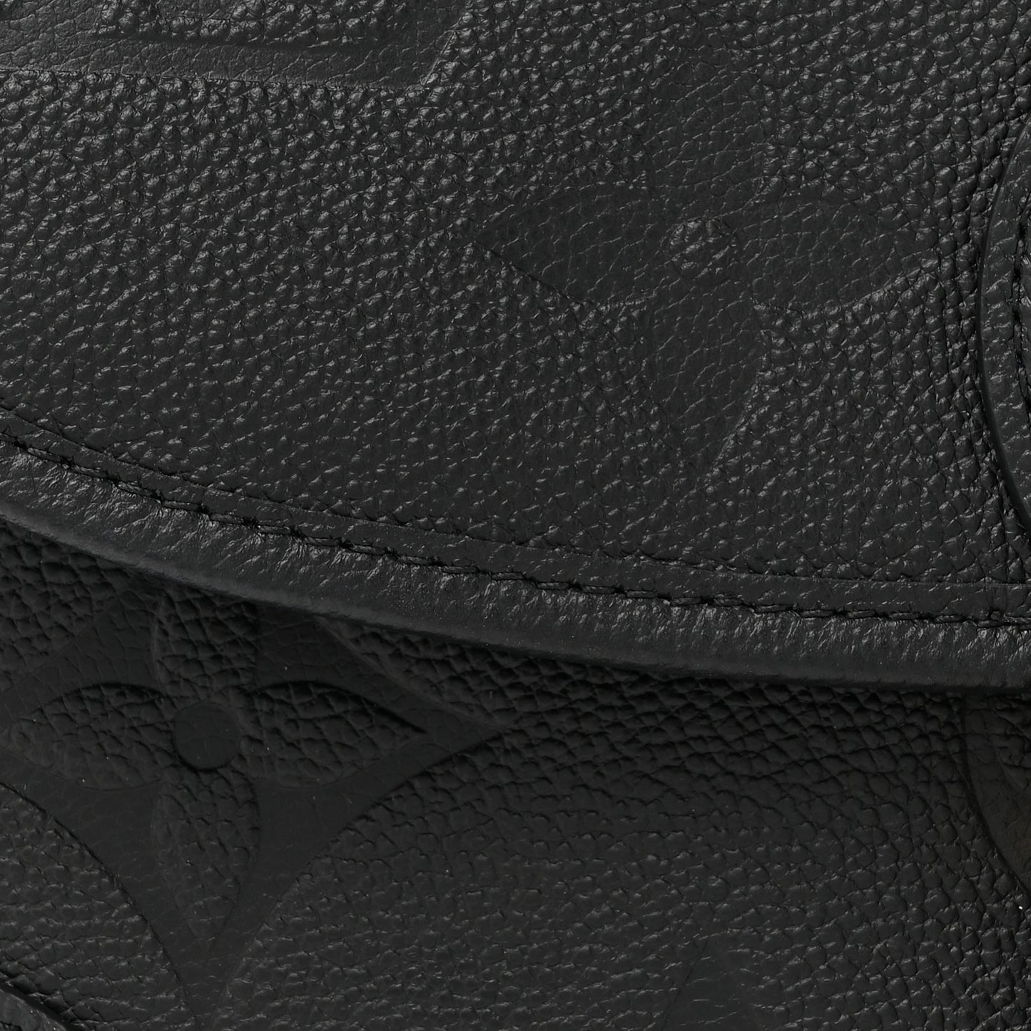 Empreinte Monogram Giant Diane Black