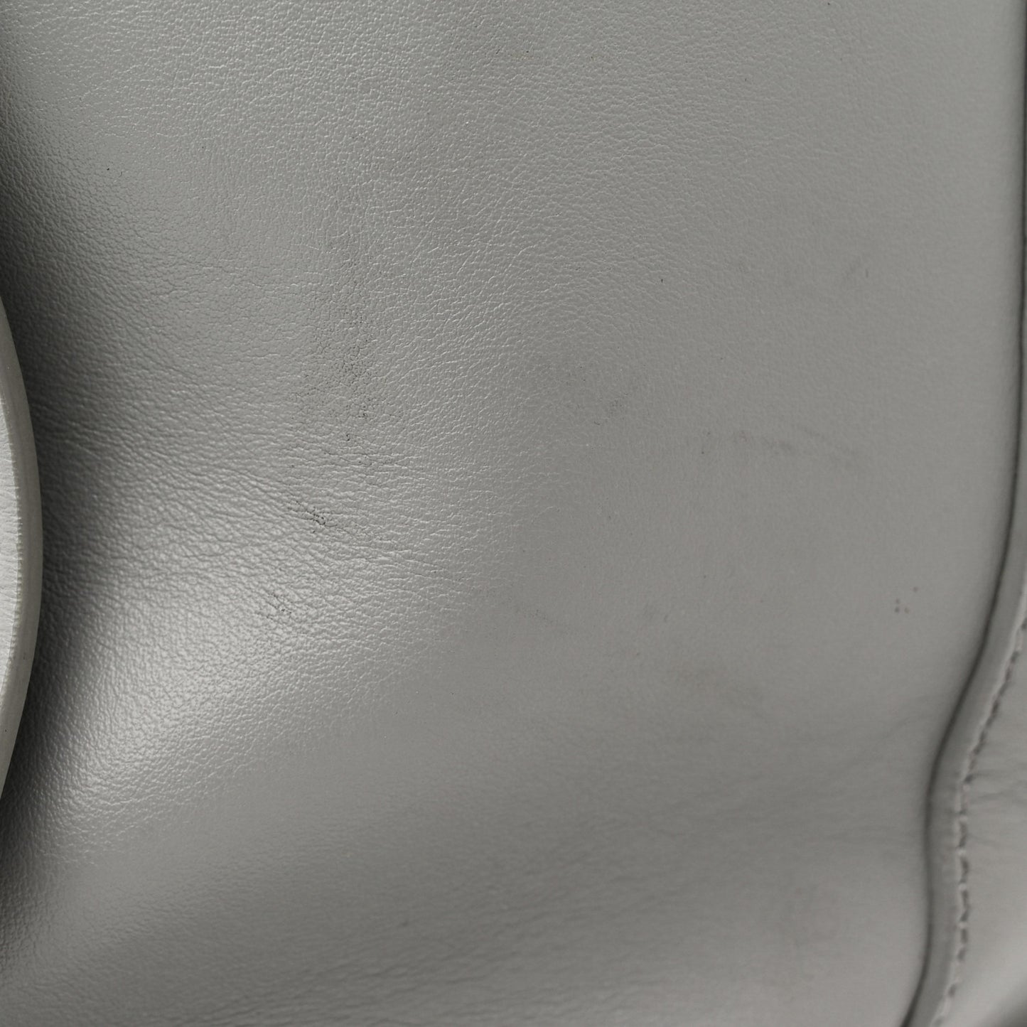Smooth Calfskin Medium Antigona Soft Lock Duffle Bag Pearl Grey