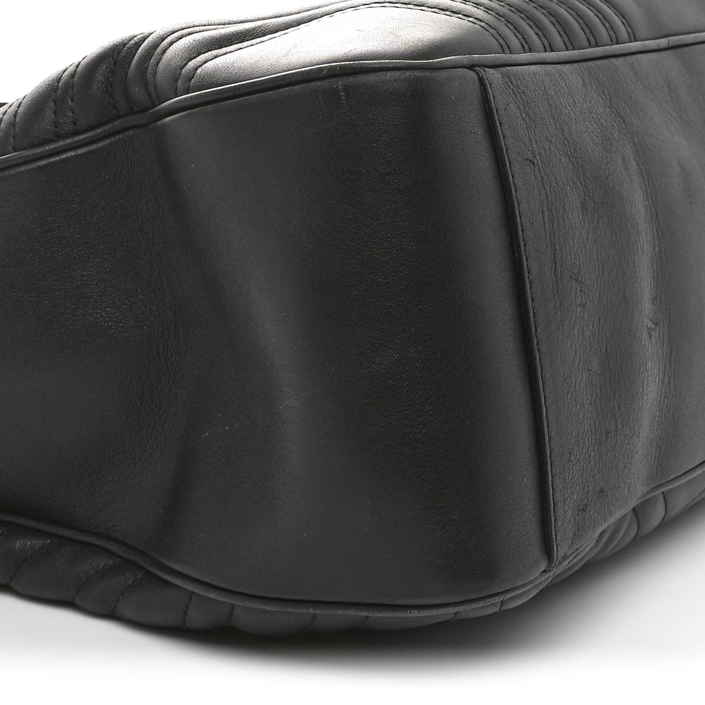 Calfskin Matelasse Maxi GG Marmont Top Handle Shoulder Bag Black