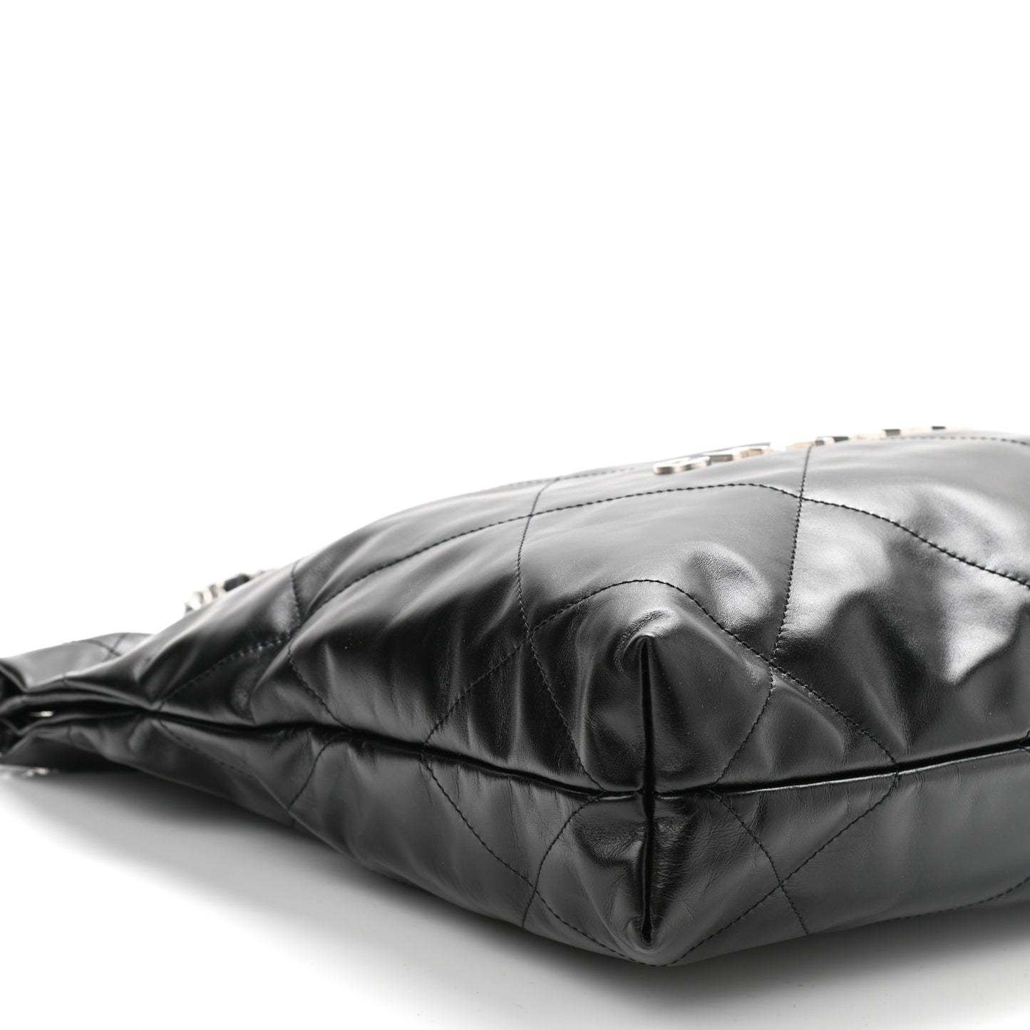 Shiny Calfskin Quilted Small Chanel 22 Black