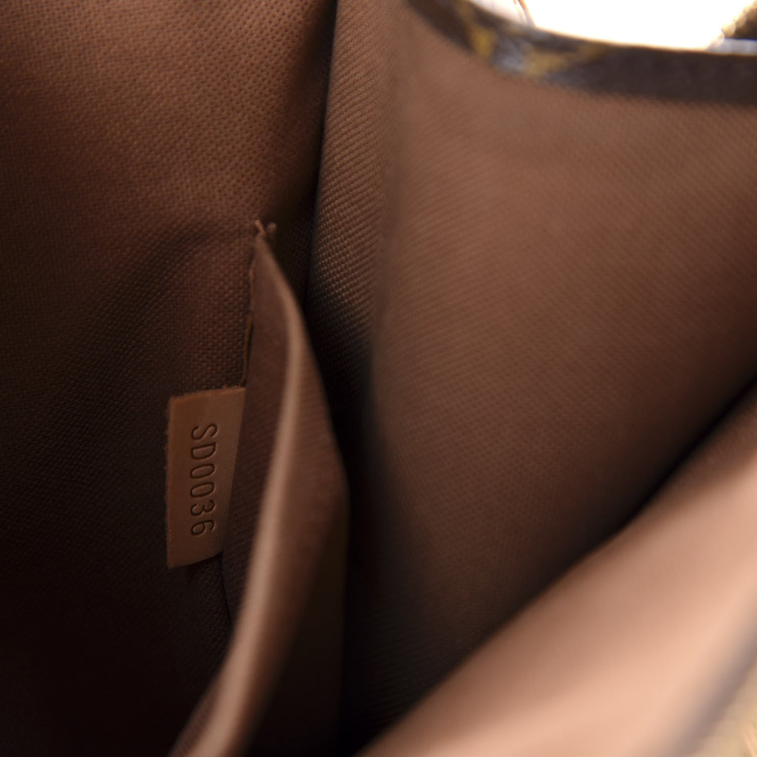 Louis Vuitton Monogram Popincourt Haut 9 of 11