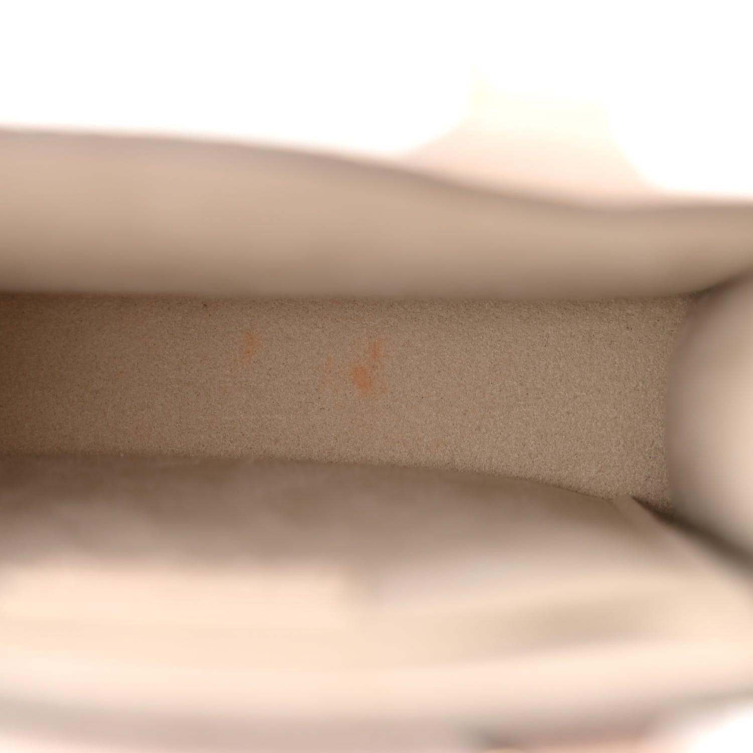 Louis Vuitton Empreinte Monogram Giant By The Pool Petit Sac Plat Cream Saffron 6 of 11