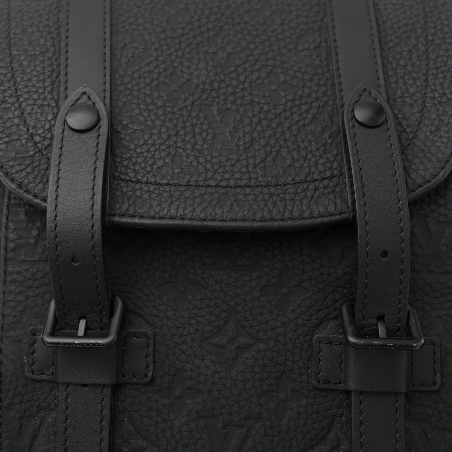 Taurillon Monogram Christopher MM Backpack Black