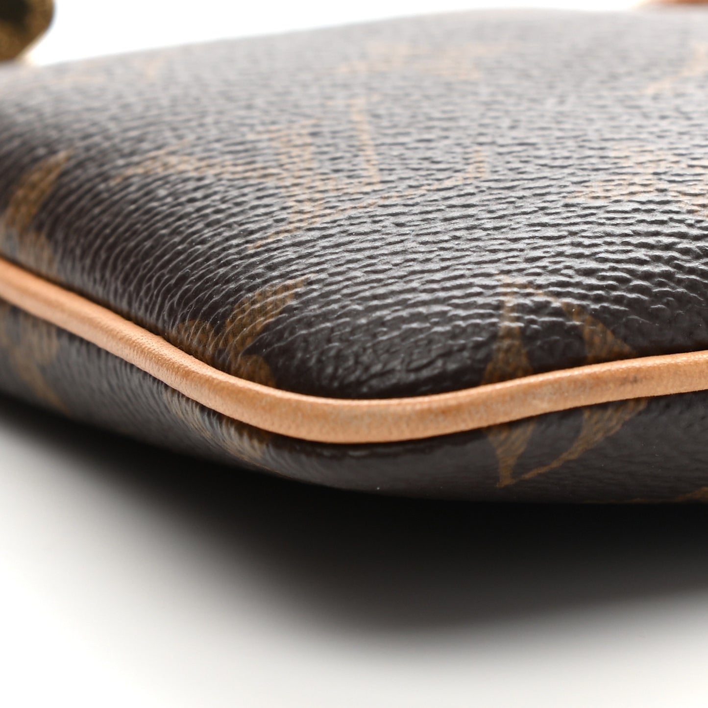 Monogram Pochette Milla MM