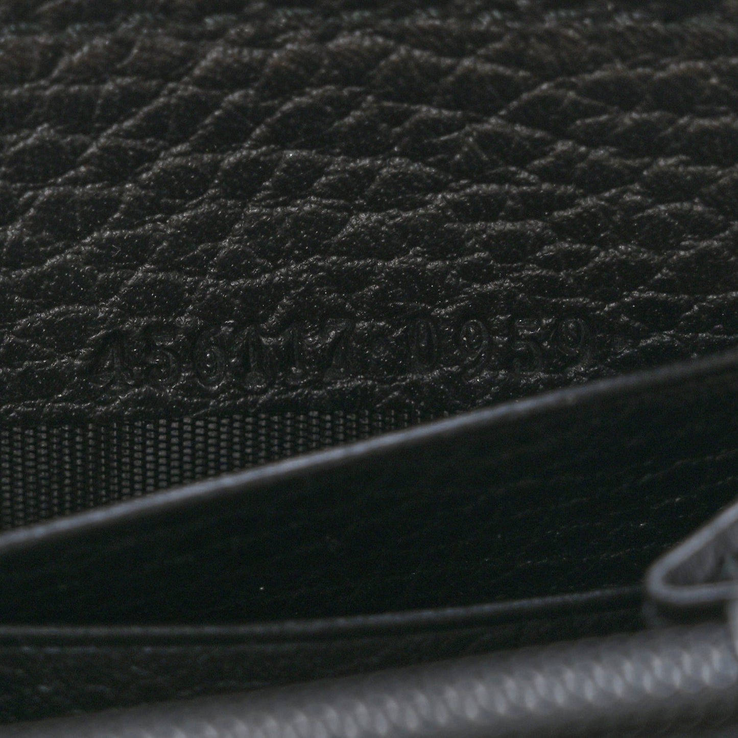 Dollar Calfskin GG Marmont Zip Around Wallet Black