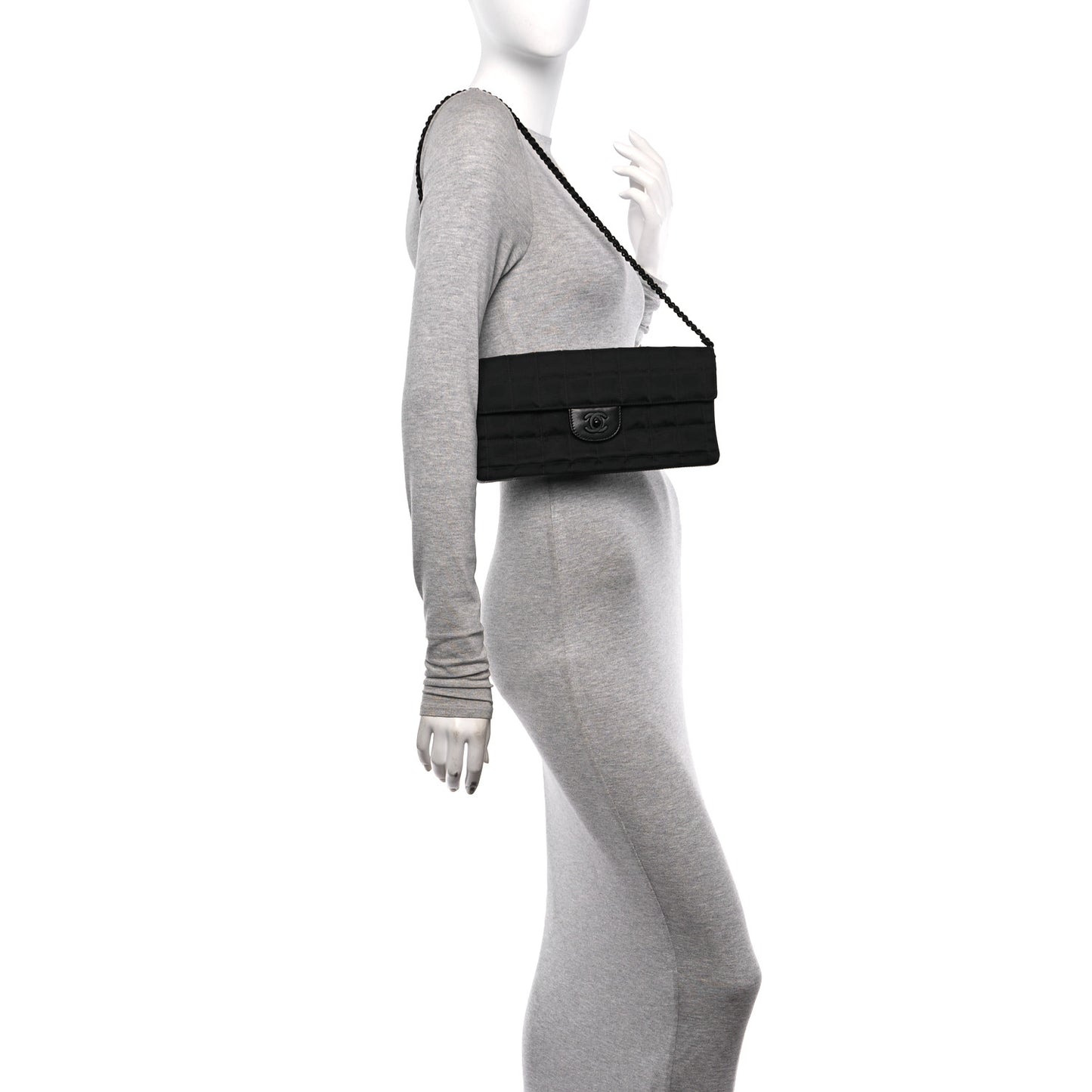 Nylon Travel East West Flap Black
