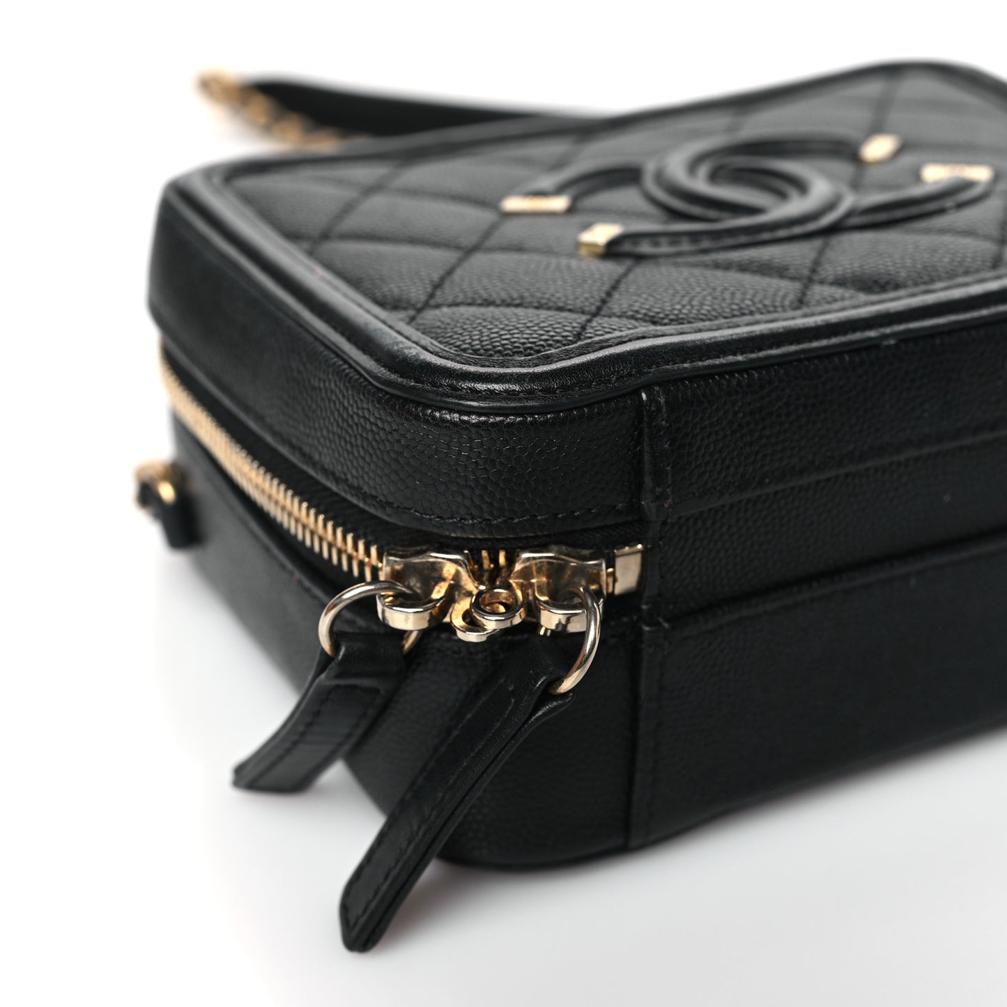 Caviar Quilted Small CC Filigree Vanity Case Black