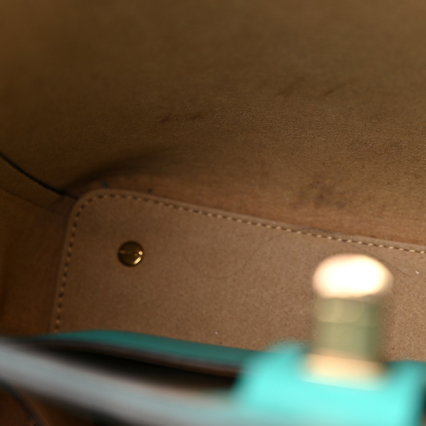 Grained Calfskin Medium Milla Hobo Oasis Green