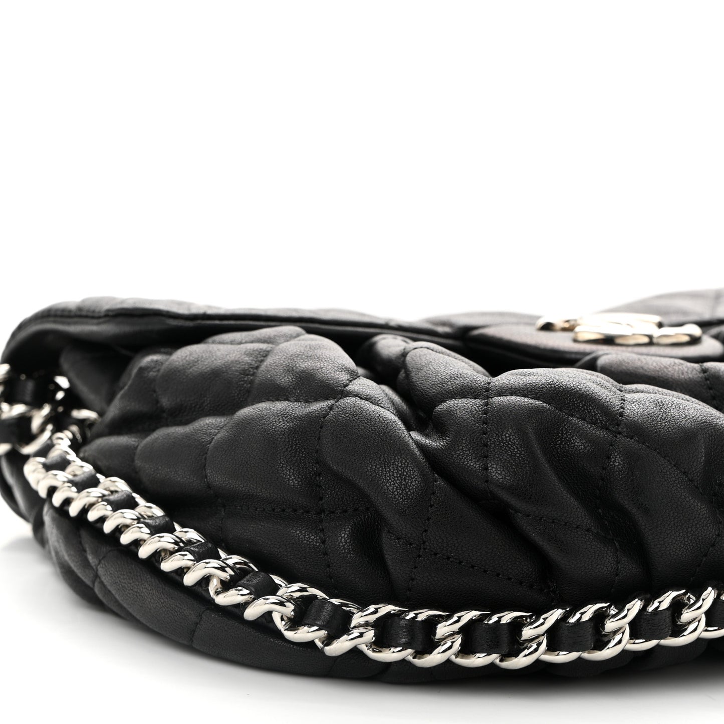 Washed Lambskin Quilted Medium Chain Around Messenger Black