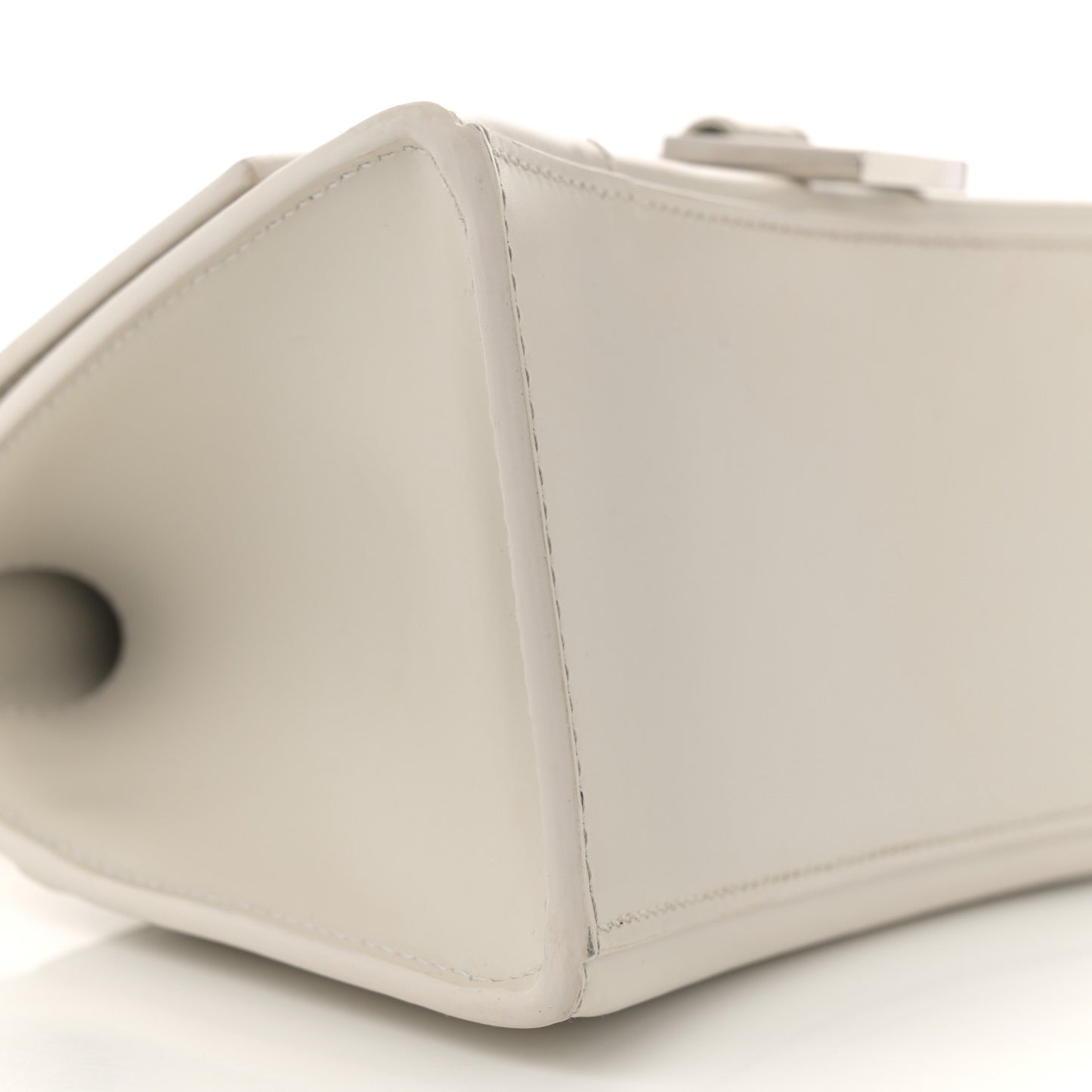 Shiny Box Calfskin Tonal B Small Hourglass Top Handle Bag Chalky White