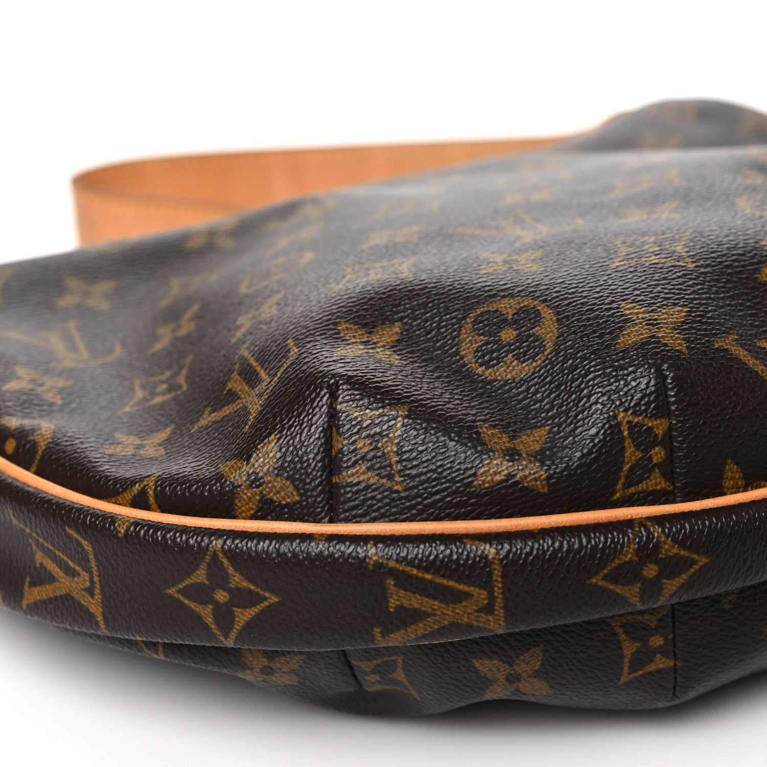 Louis Vuitton Monogram Croissant MM 8 of 11
