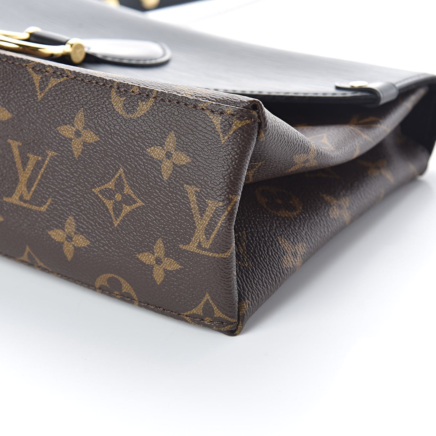 Epi Monogram Saint Michel Black