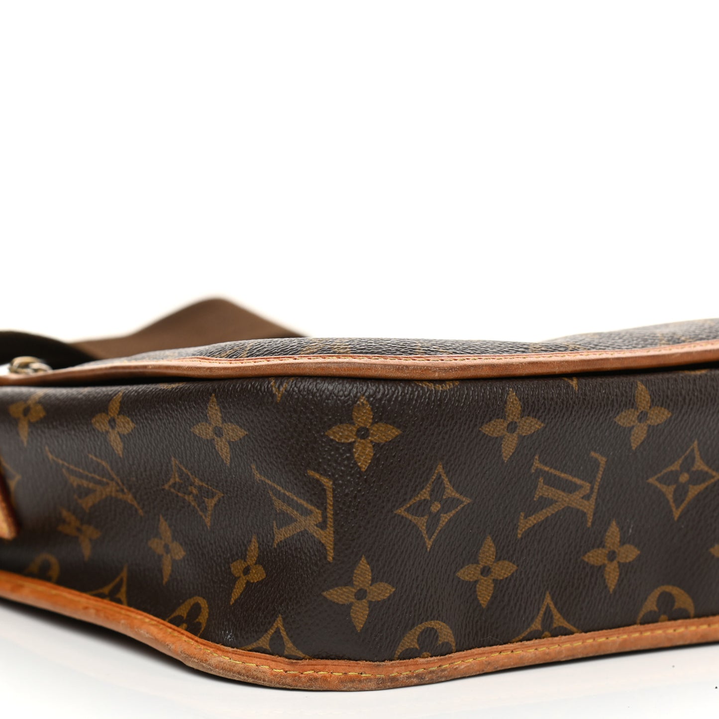 Monogram Bosphore PM Messenger